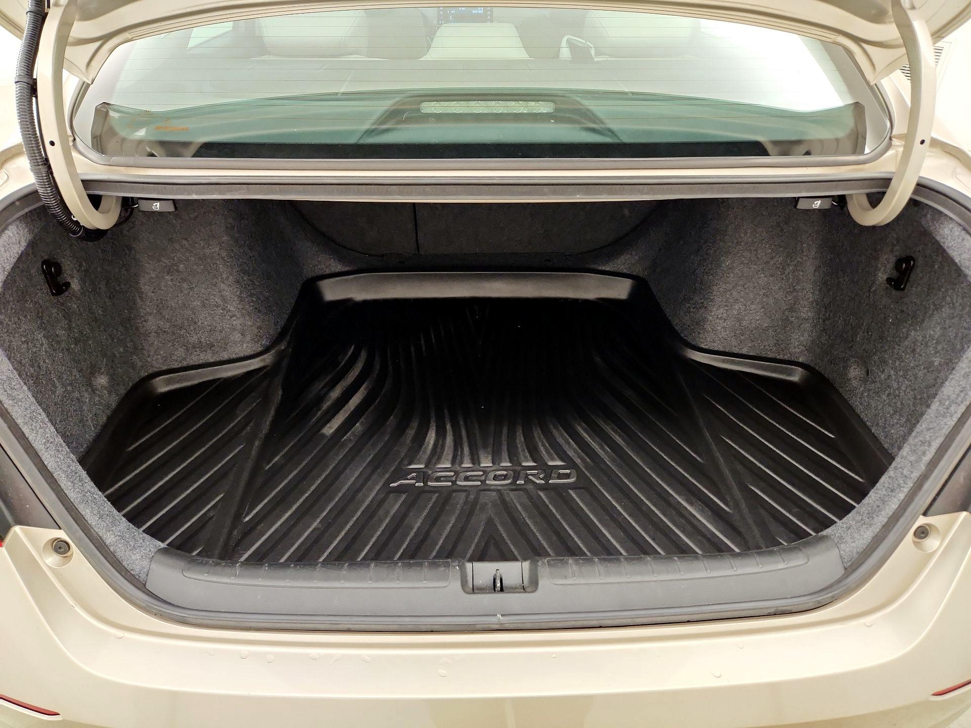 Thumbnail: 2020 Honda Accord - 19