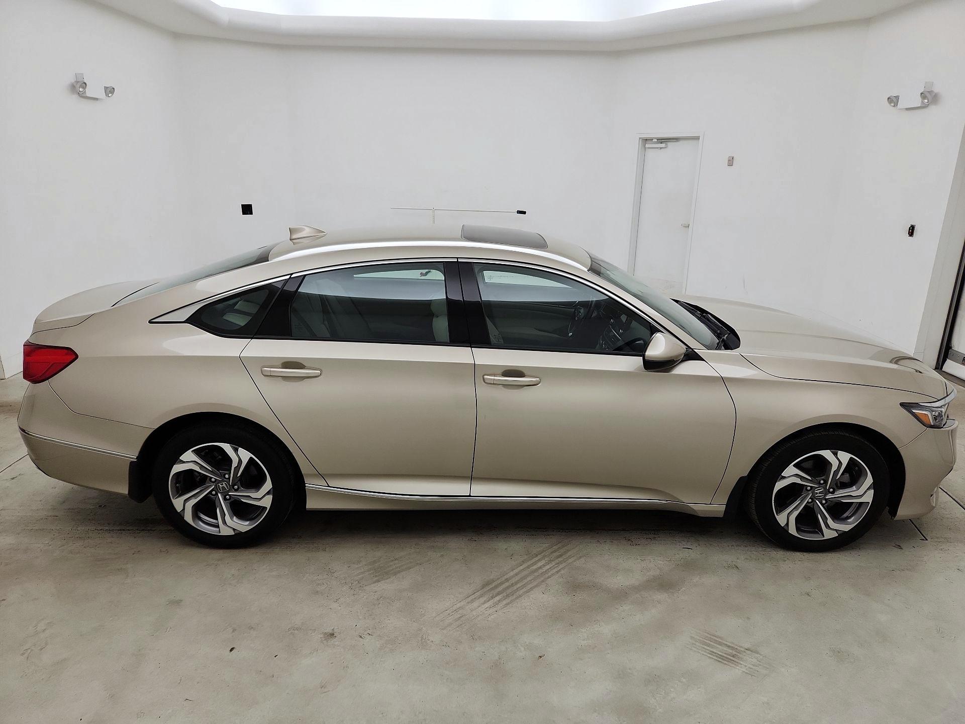 Thumbnail: 2020 Honda Accord - 4