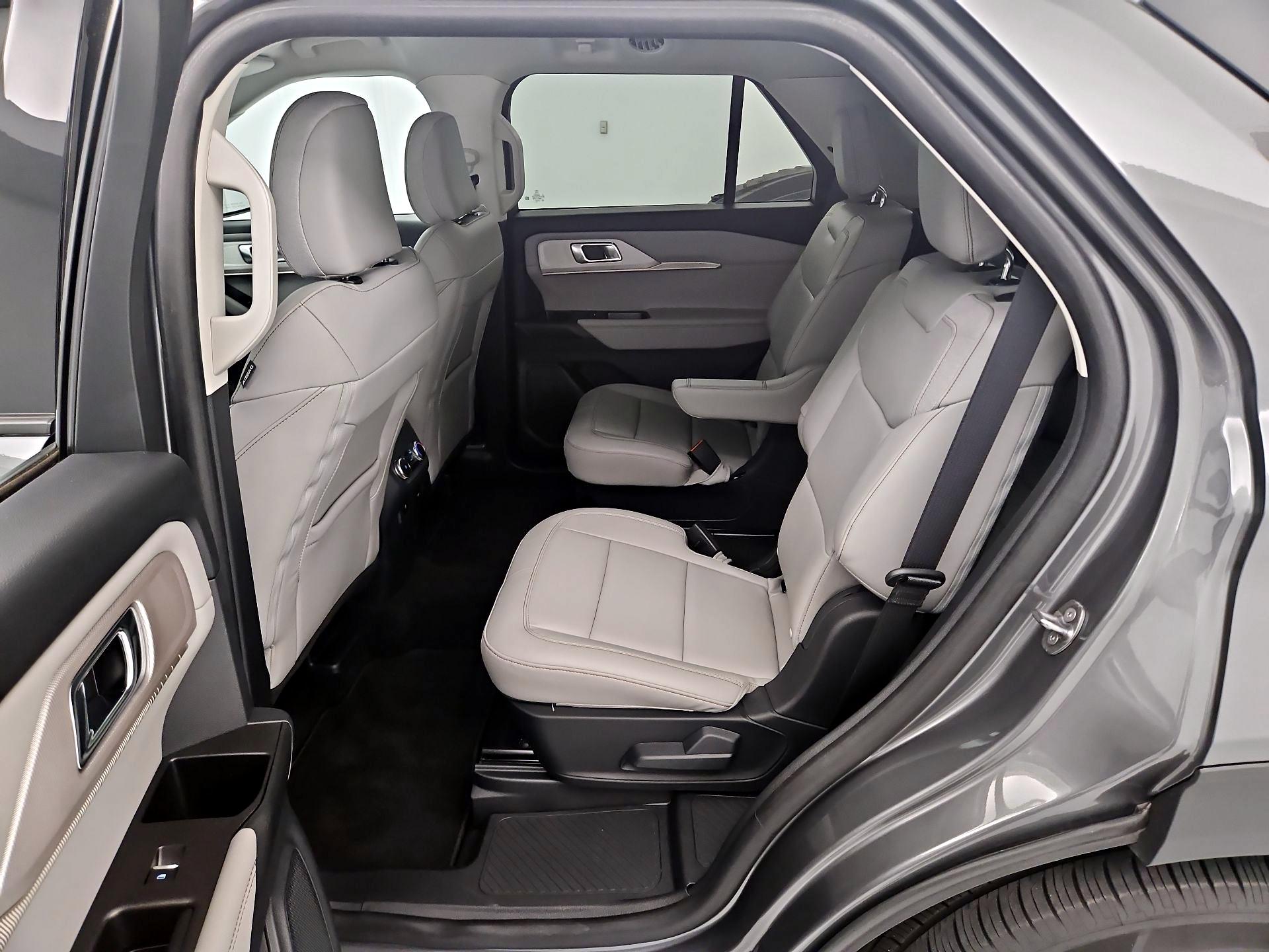 Thumbnail: 2025 Ford Explorer - 20