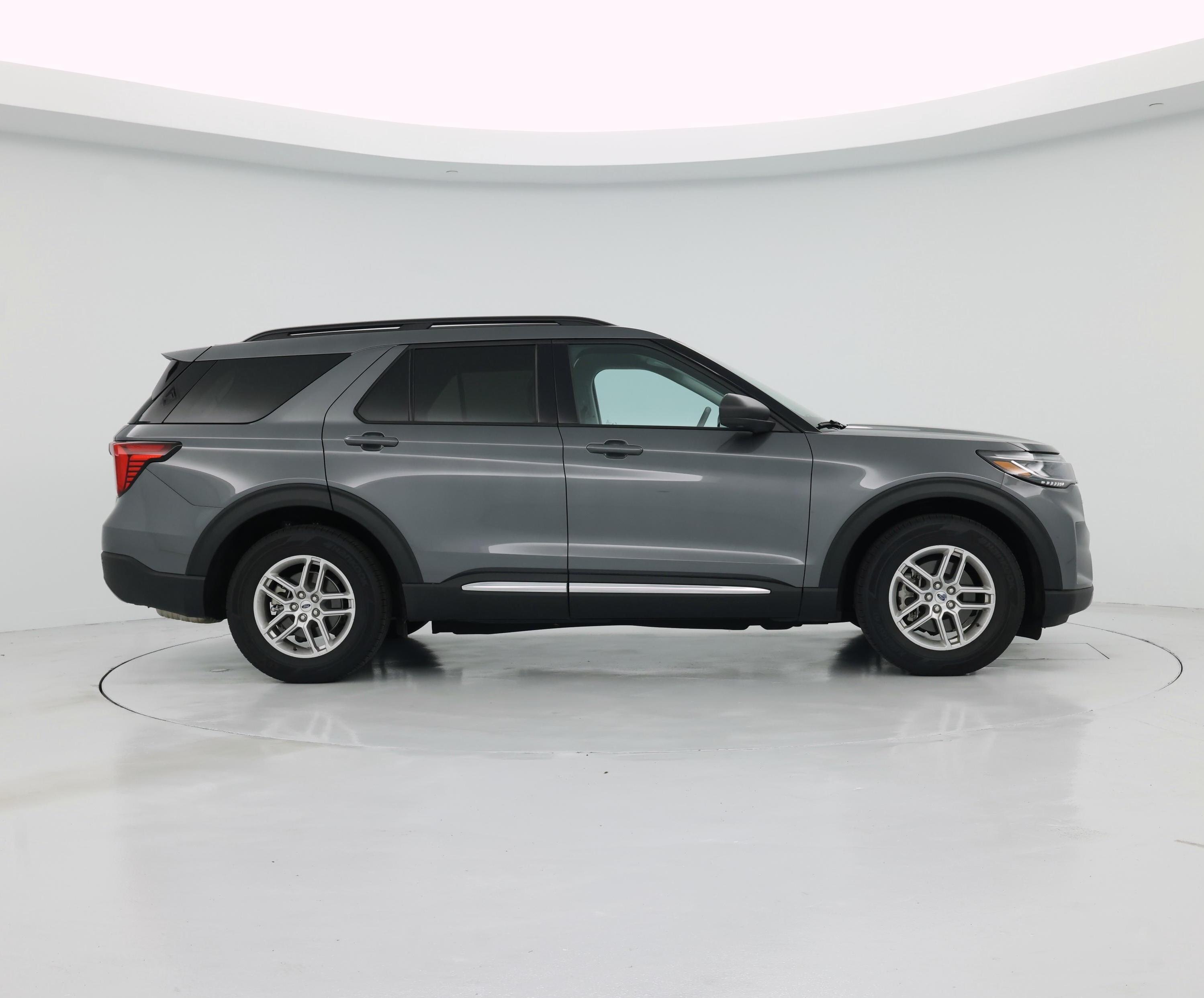 Thumbnail: 2025 Ford Explorer - 7