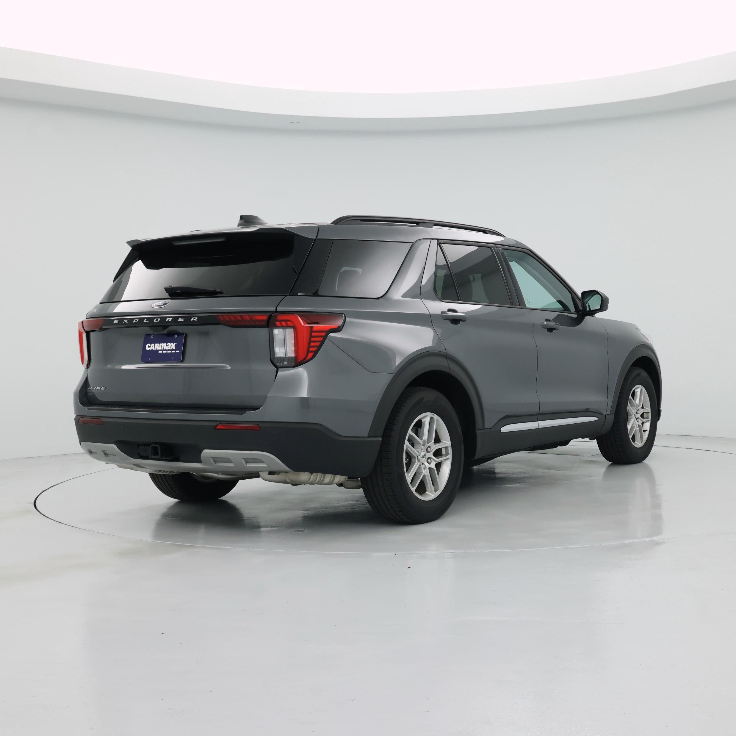 Thumbnail: 2025 Ford Explorer - 8