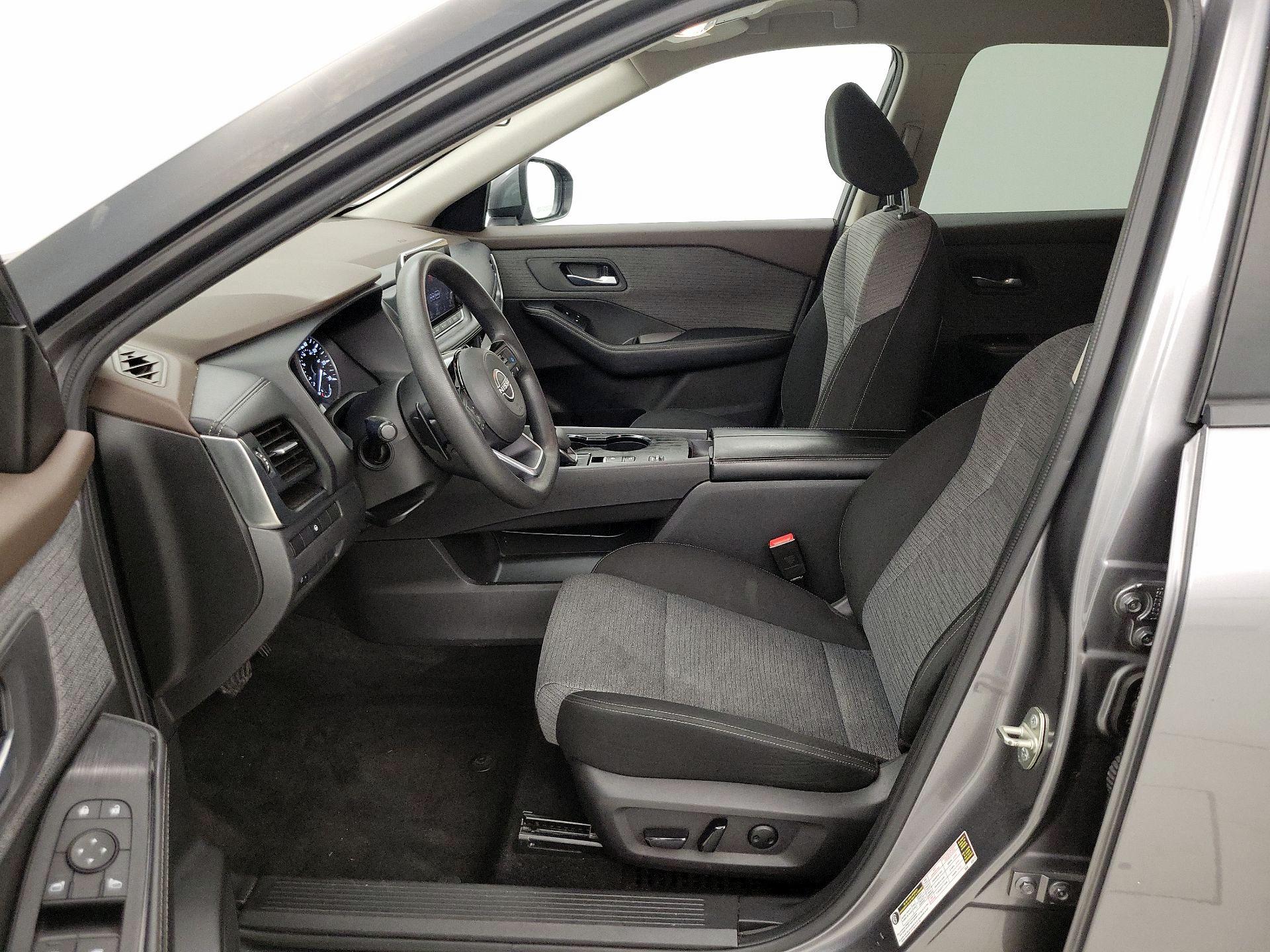 Thumbnail: 2023 Nissan Rogue - 11