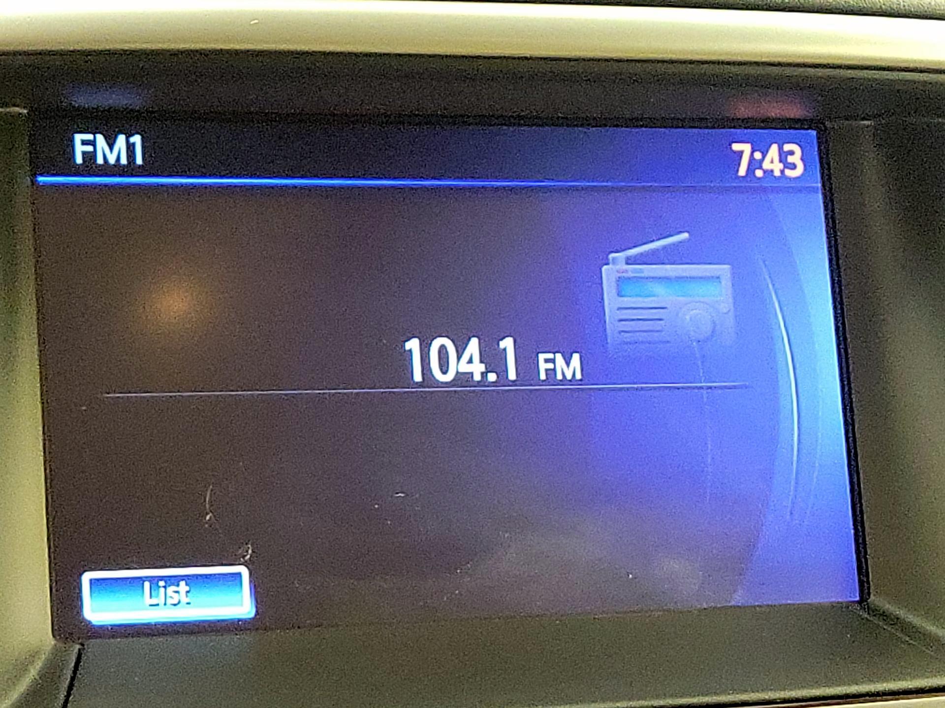 Thumbnail: 2016 Nissan Pathfinder - 16