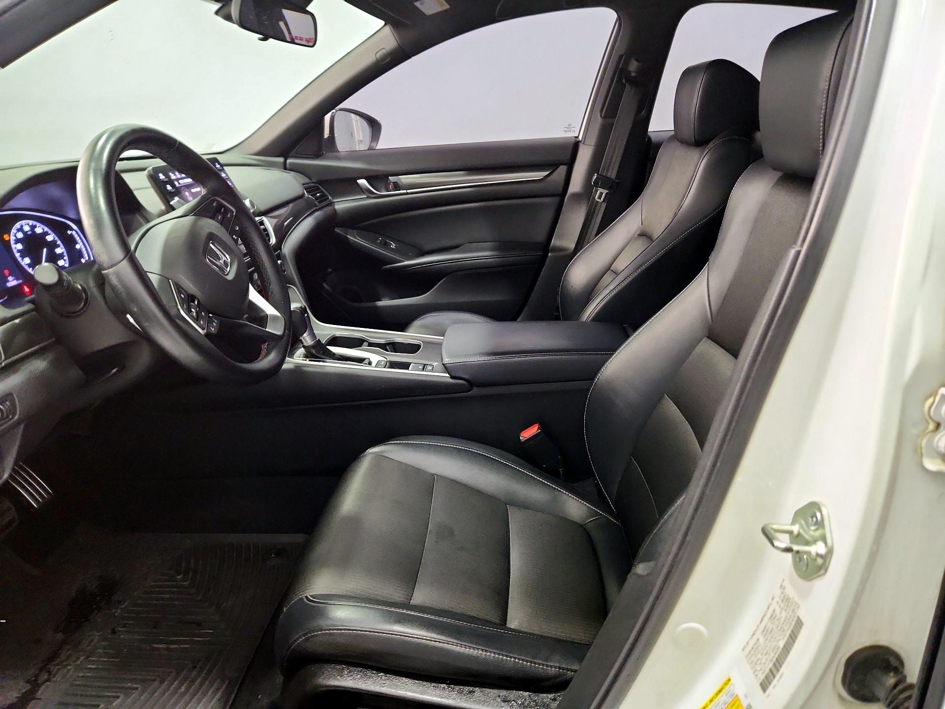 Thumbnail: 2018 Honda Accord - 11