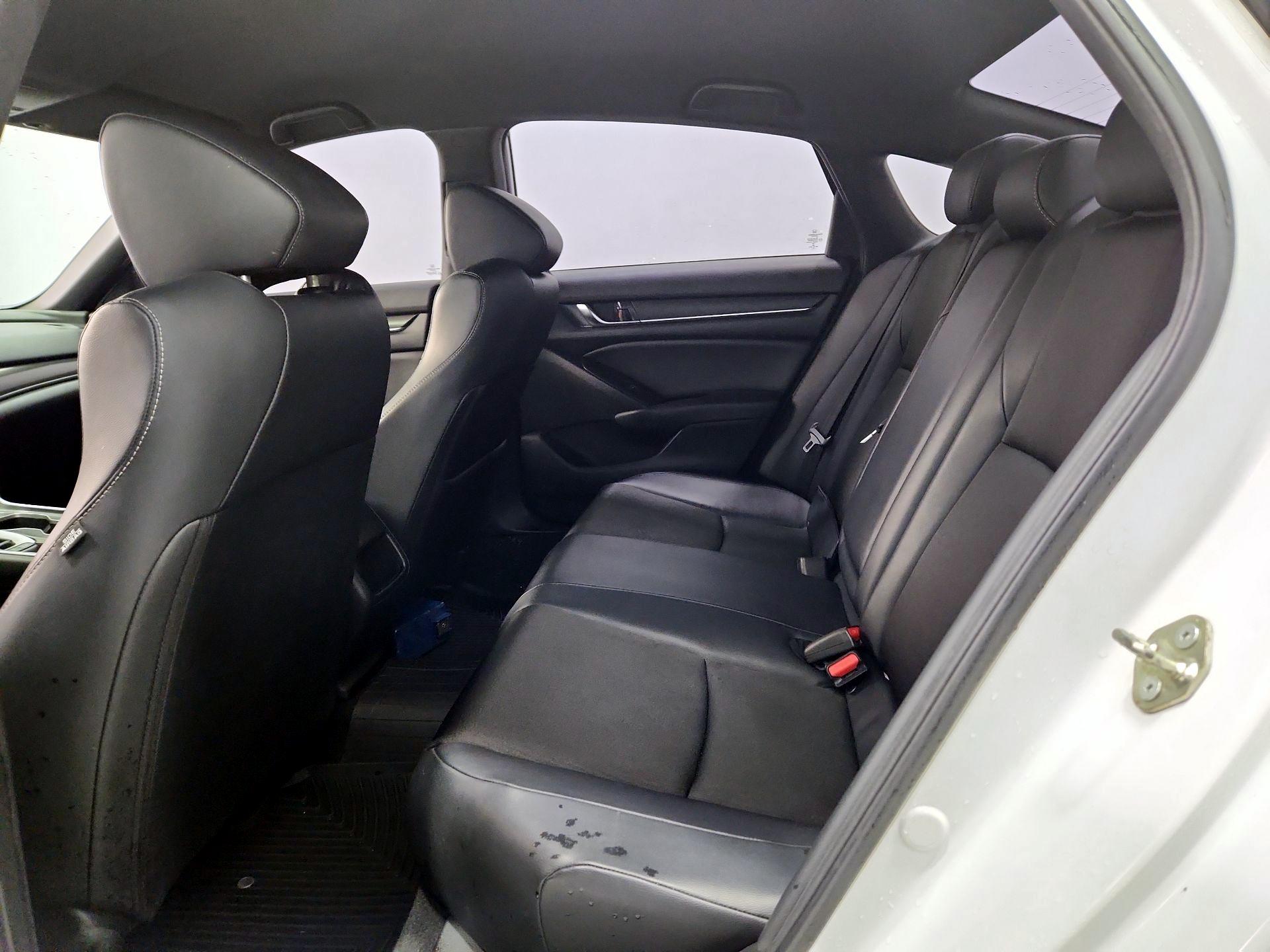 Thumbnail: 2018 Honda Accord - 18