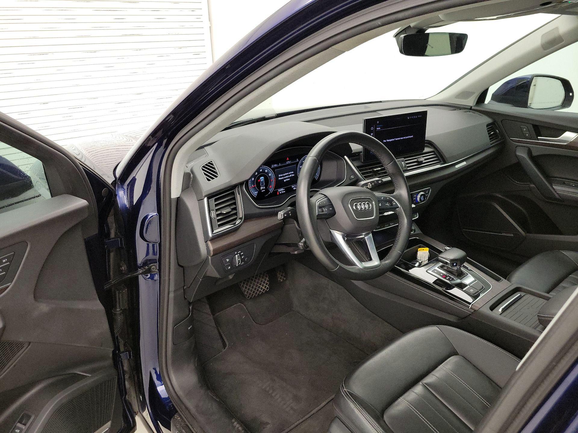Thumbnail: 2021 Audi Q5 - 11
