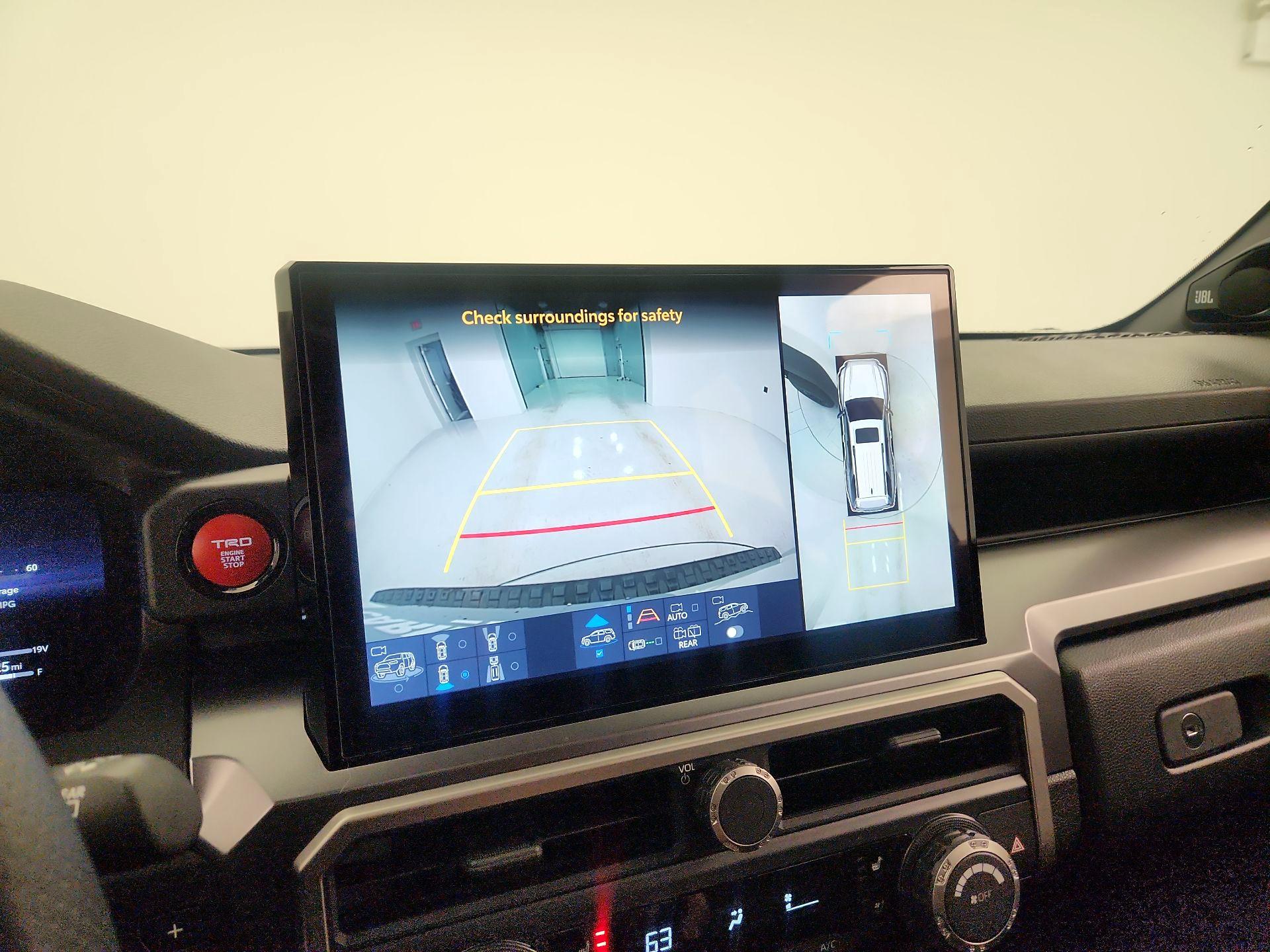 Thumbnail: 2025 Toyota 4Runner - 14