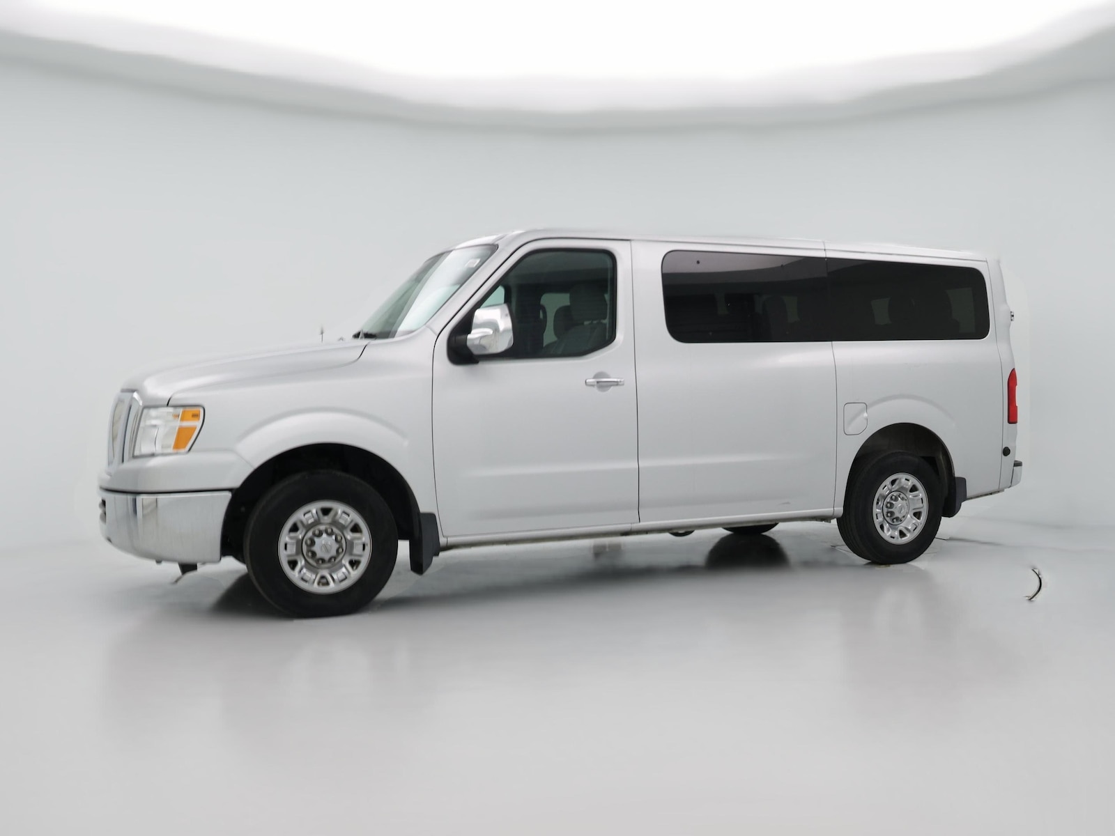 2020 Nissan NV Passenger SV