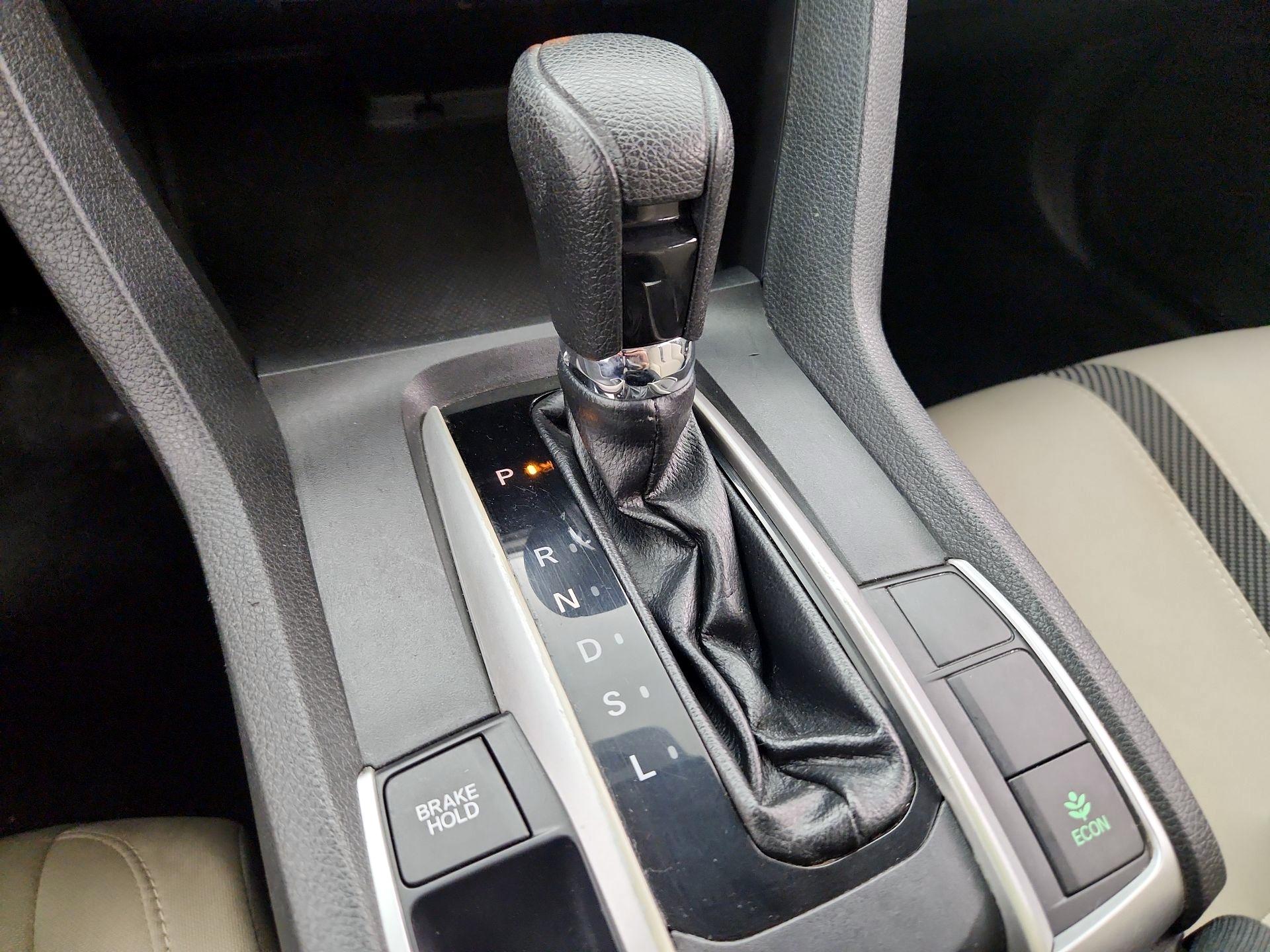 Thumbnail: 2018 Honda Civic - 17