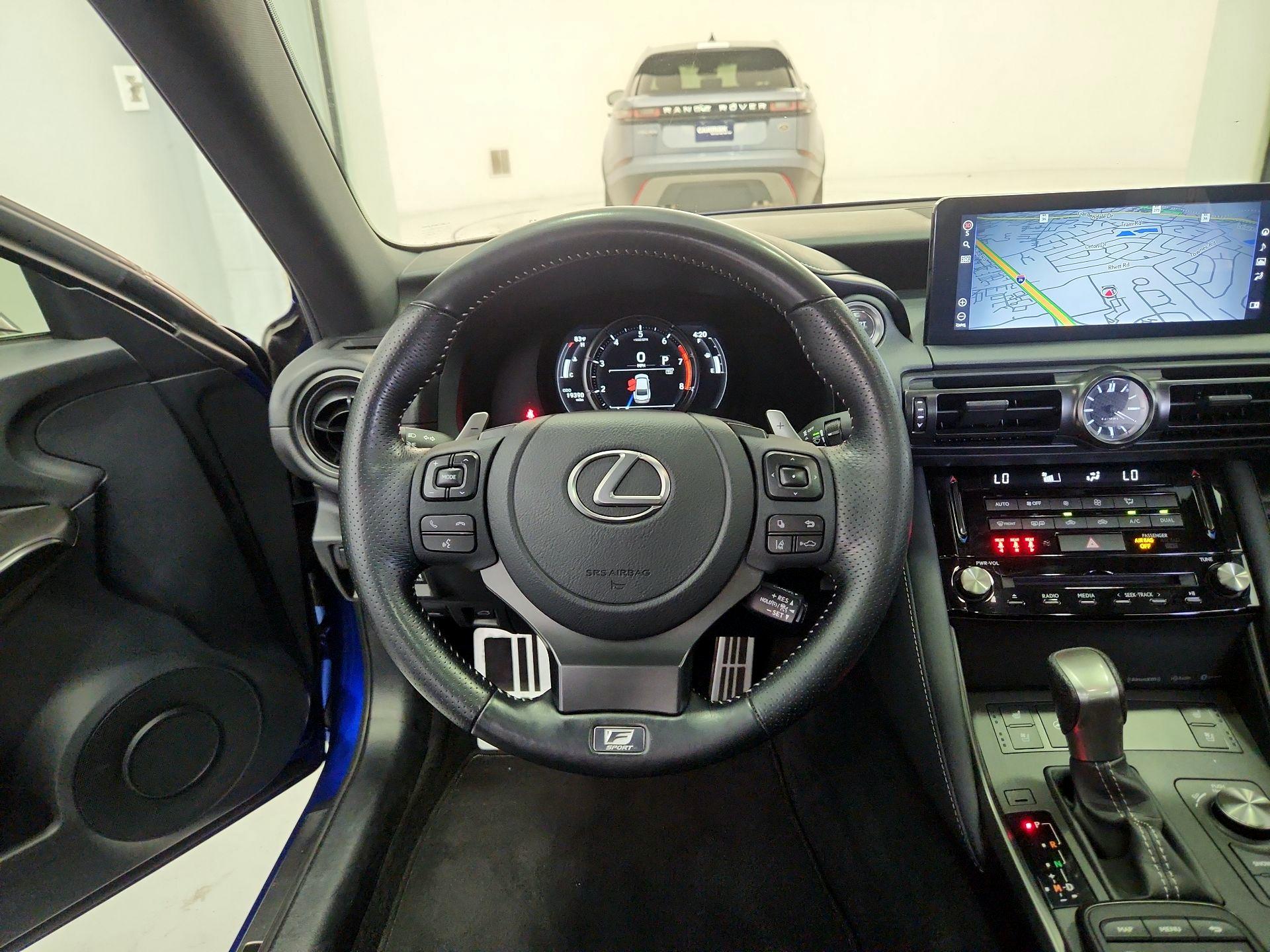 Thumbnail: 2023 Lexus IS - 10