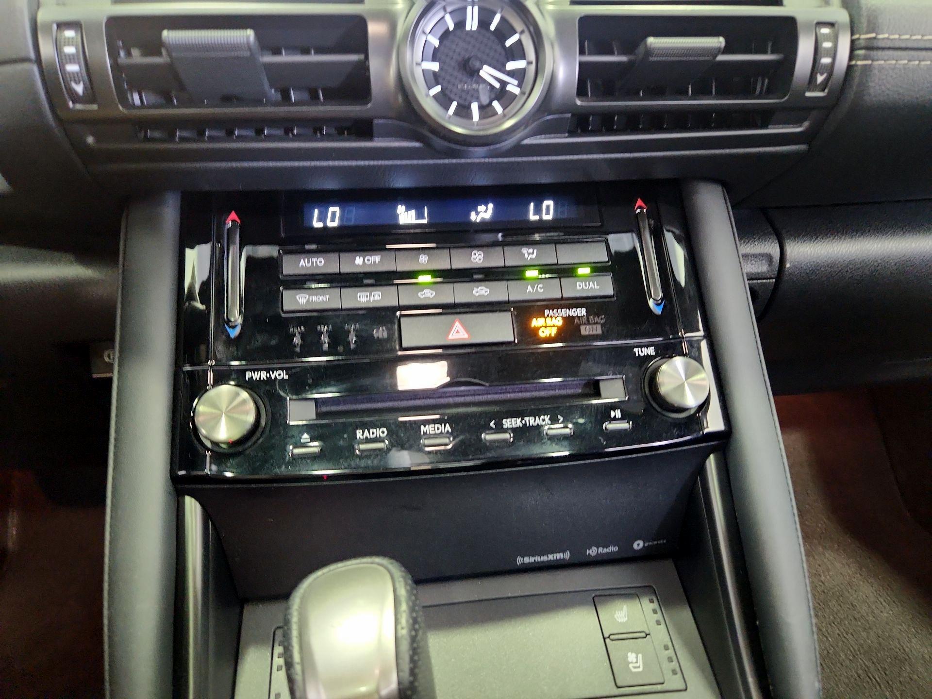 Thumbnail: 2023 Lexus IS - 17