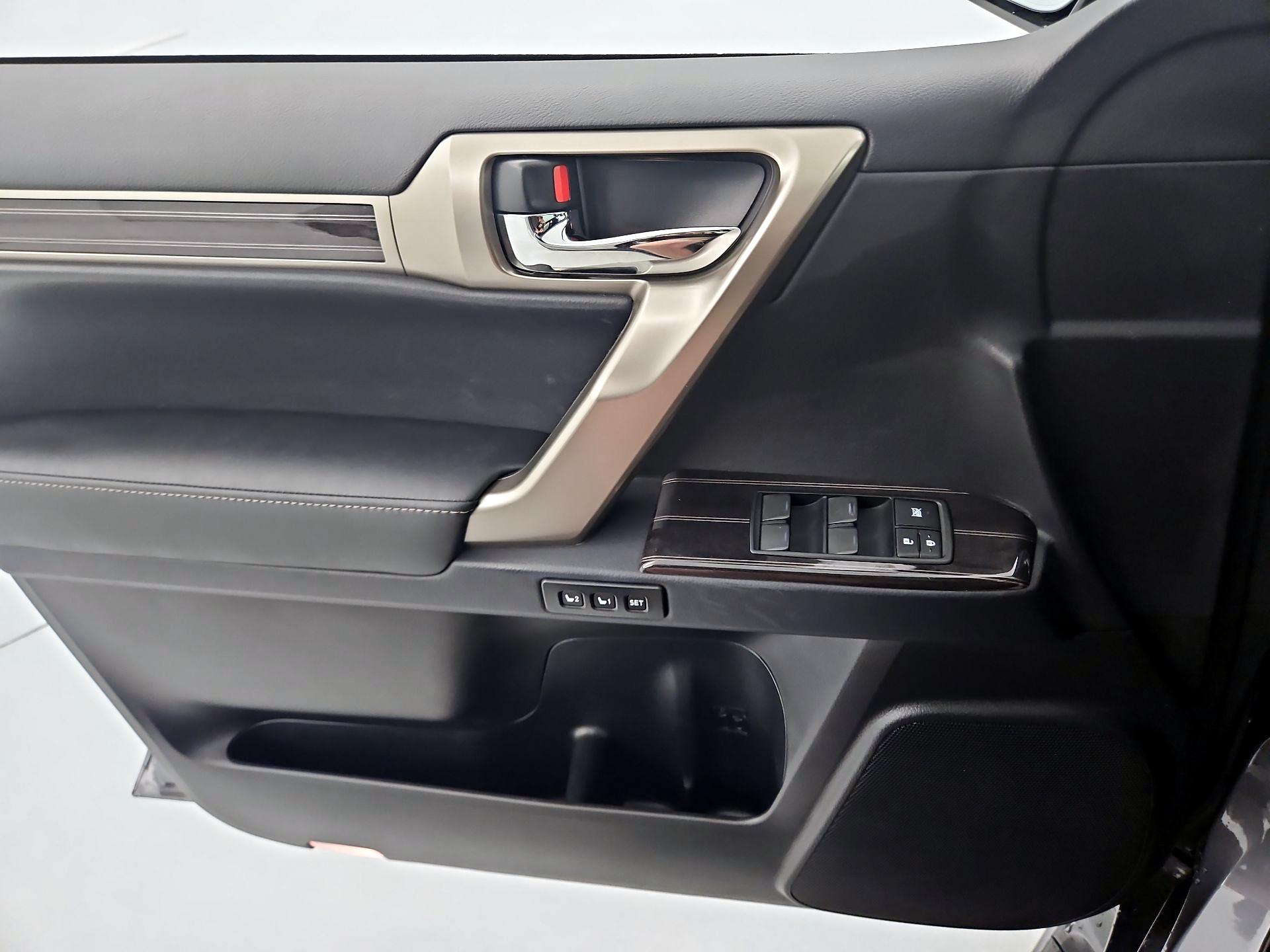 Thumbnail: 2021 Lexus GX - 12