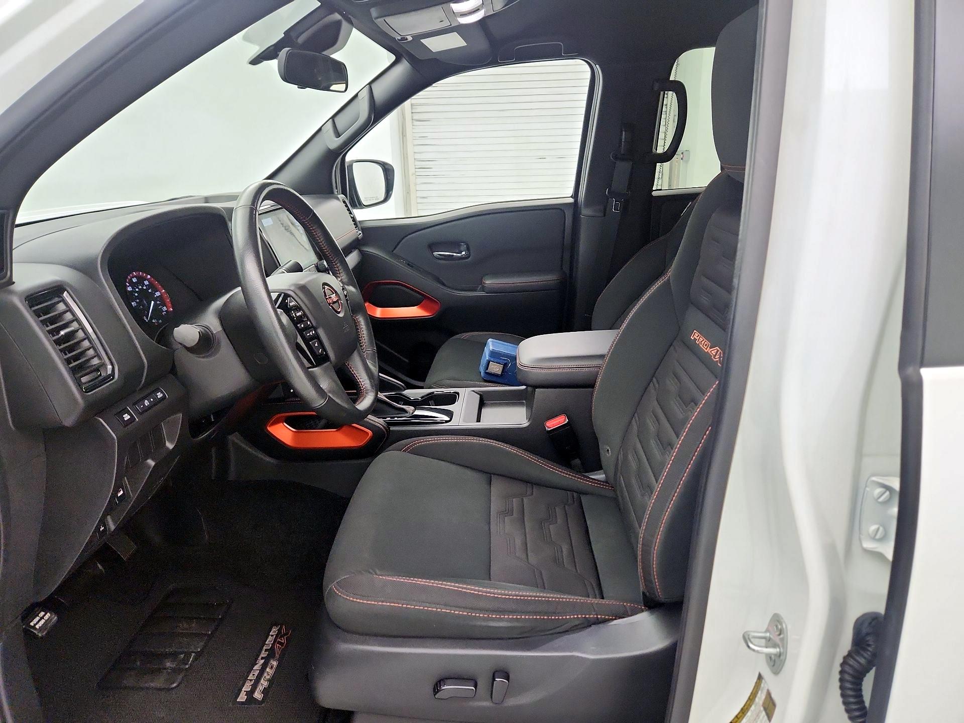 Thumbnail: 2024 Nissan Frontier - 11