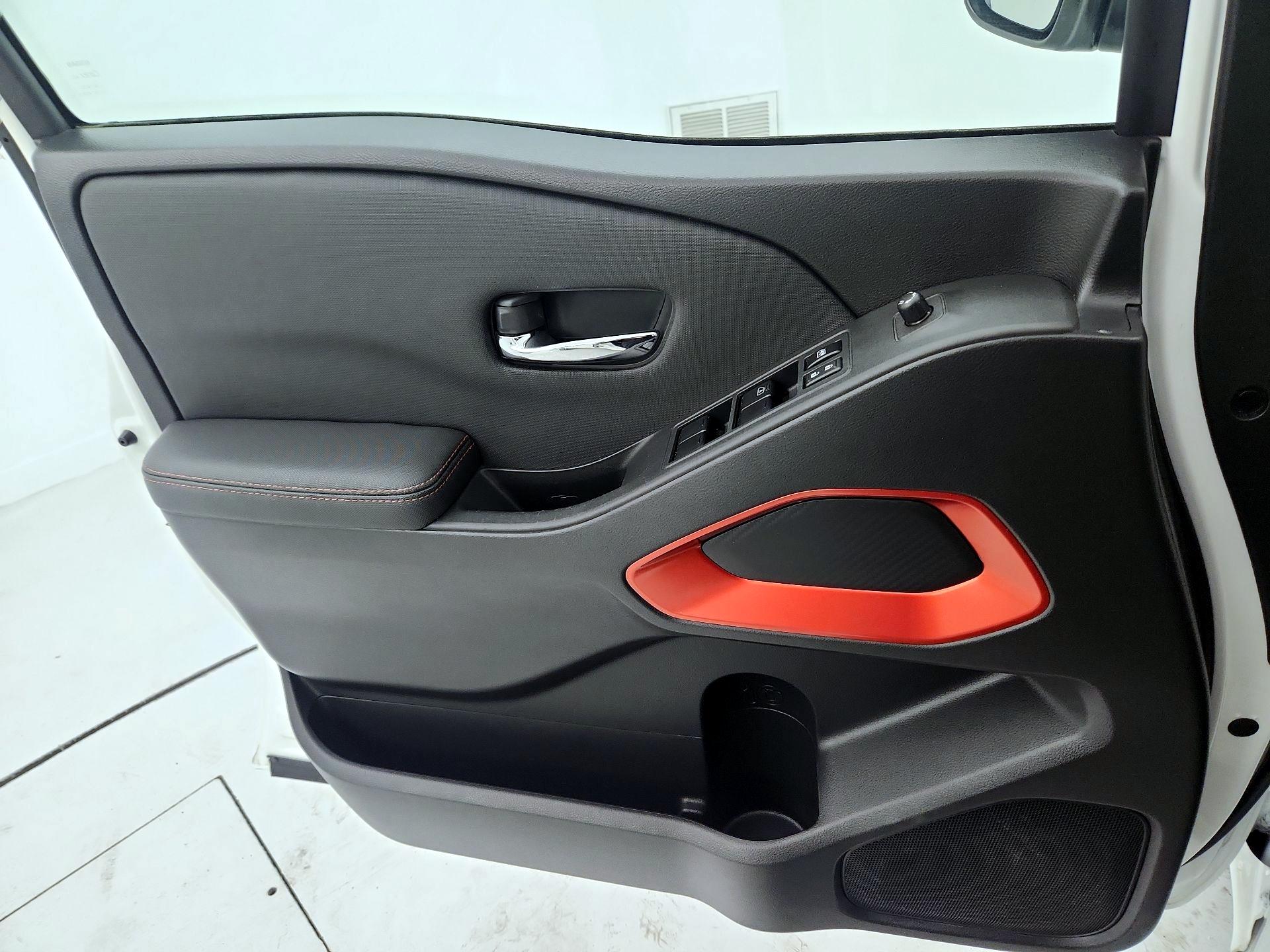 Thumbnail: 2024 Nissan Frontier - 12