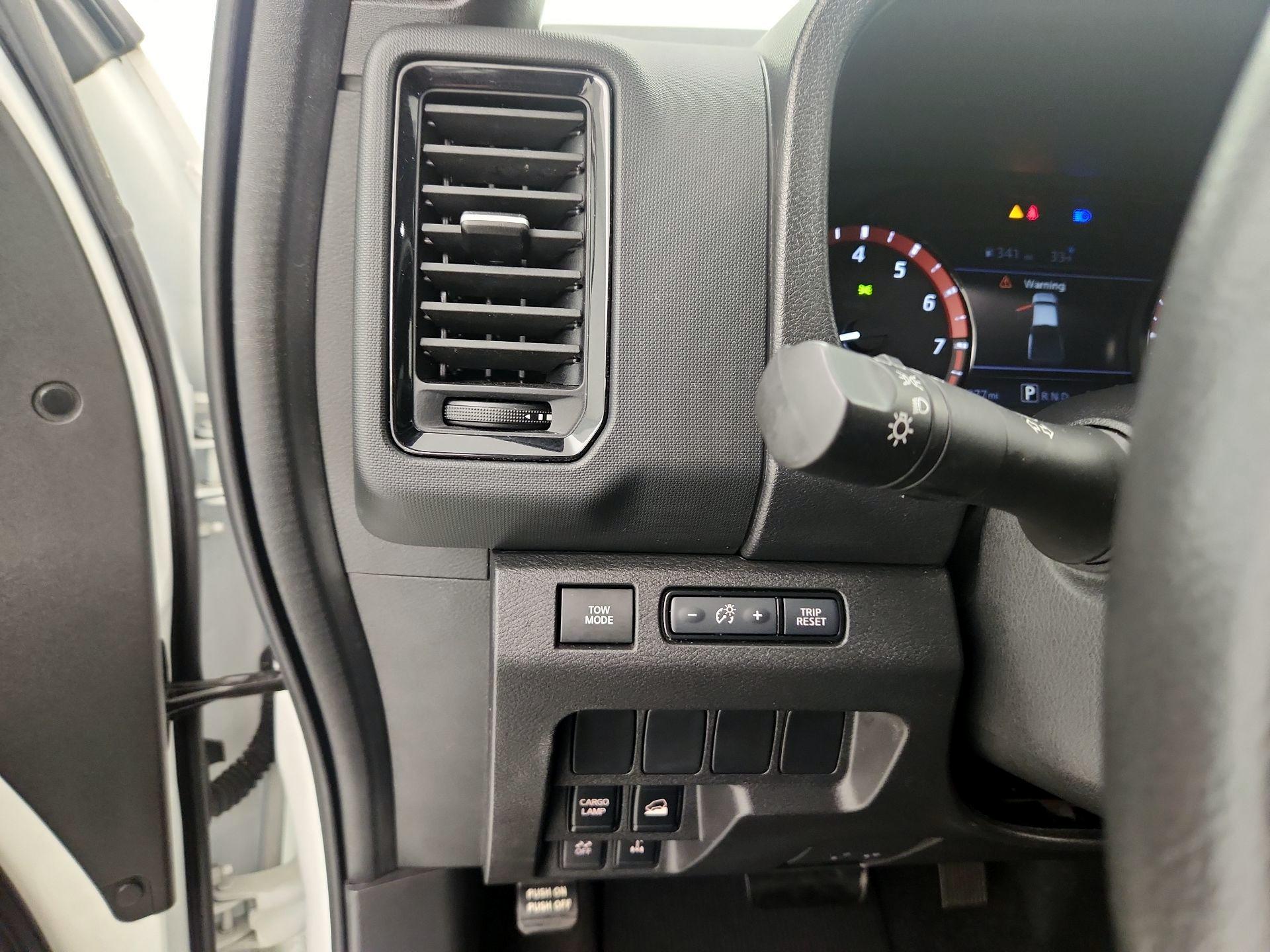 Thumbnail: 2024 Nissan Frontier - 13