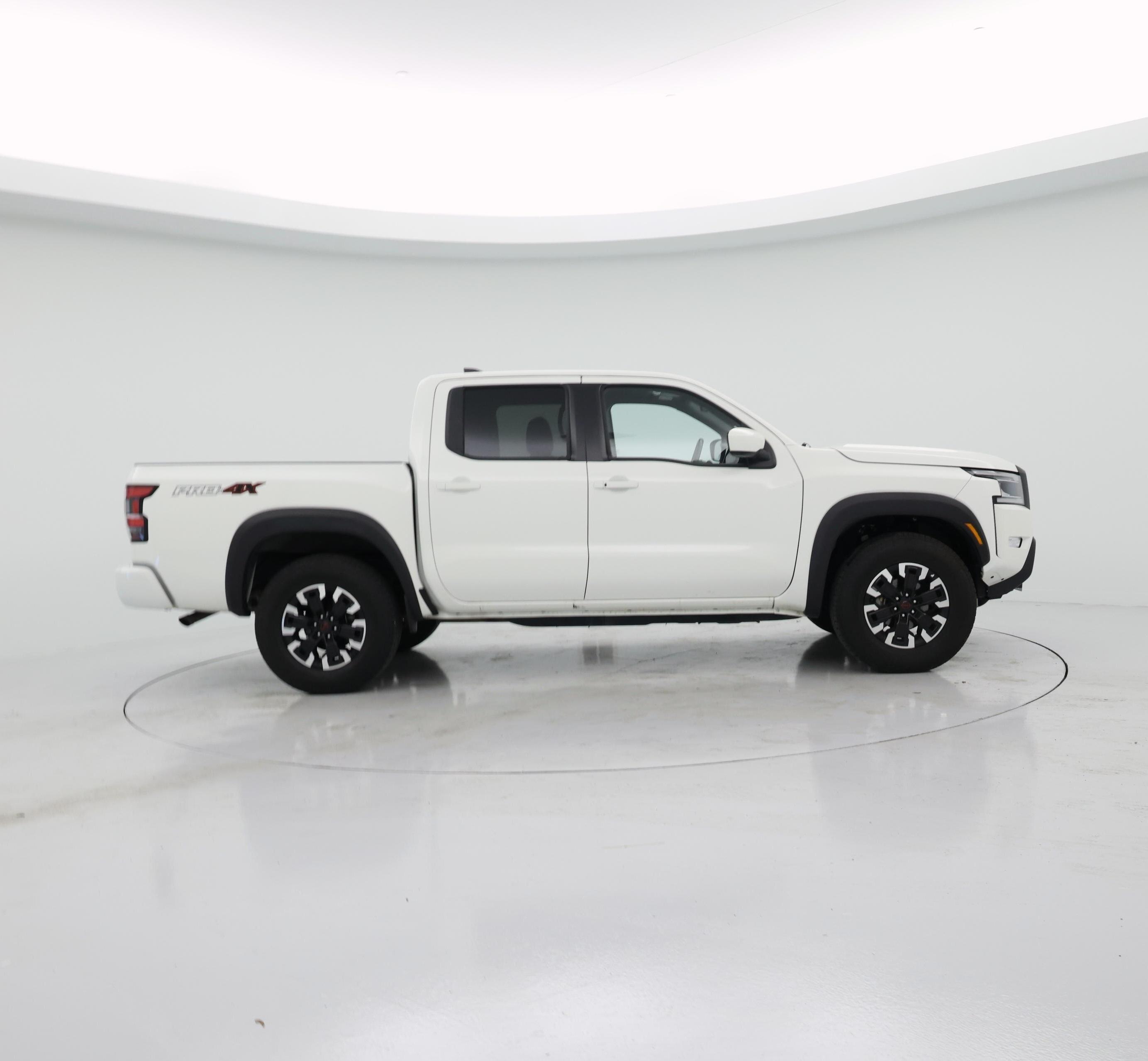 Thumbnail: 2024 Nissan Frontier - 7