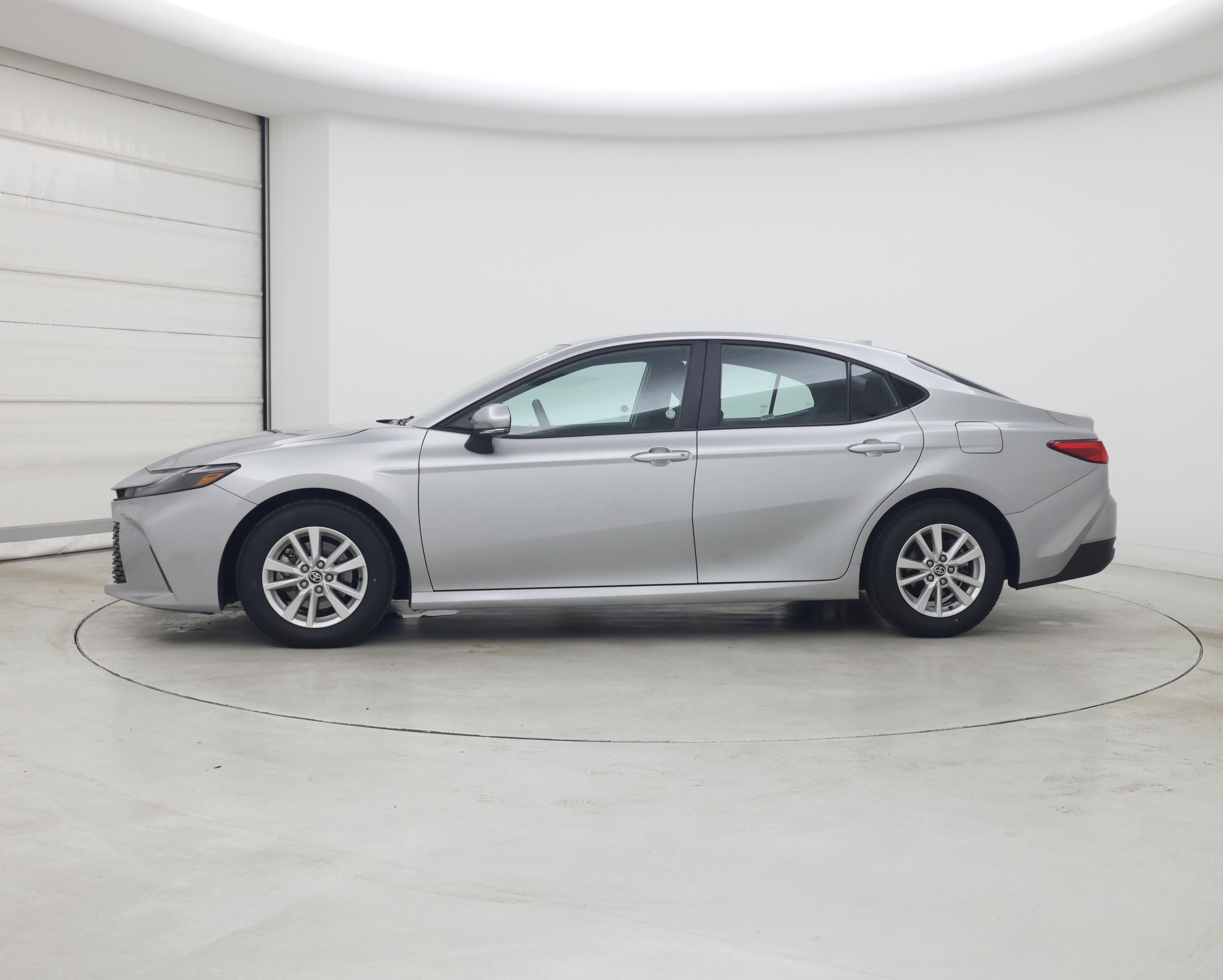 Thumbnail: 2025 Toyota Camry - 3