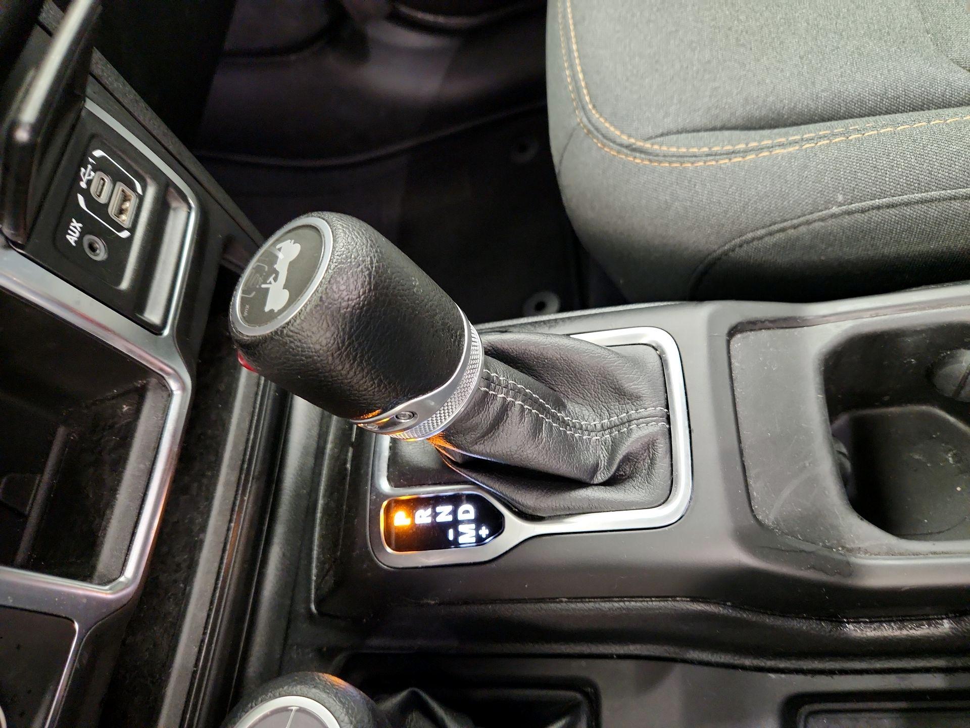 Thumbnail: 2024 Jeep Wrangler - 15