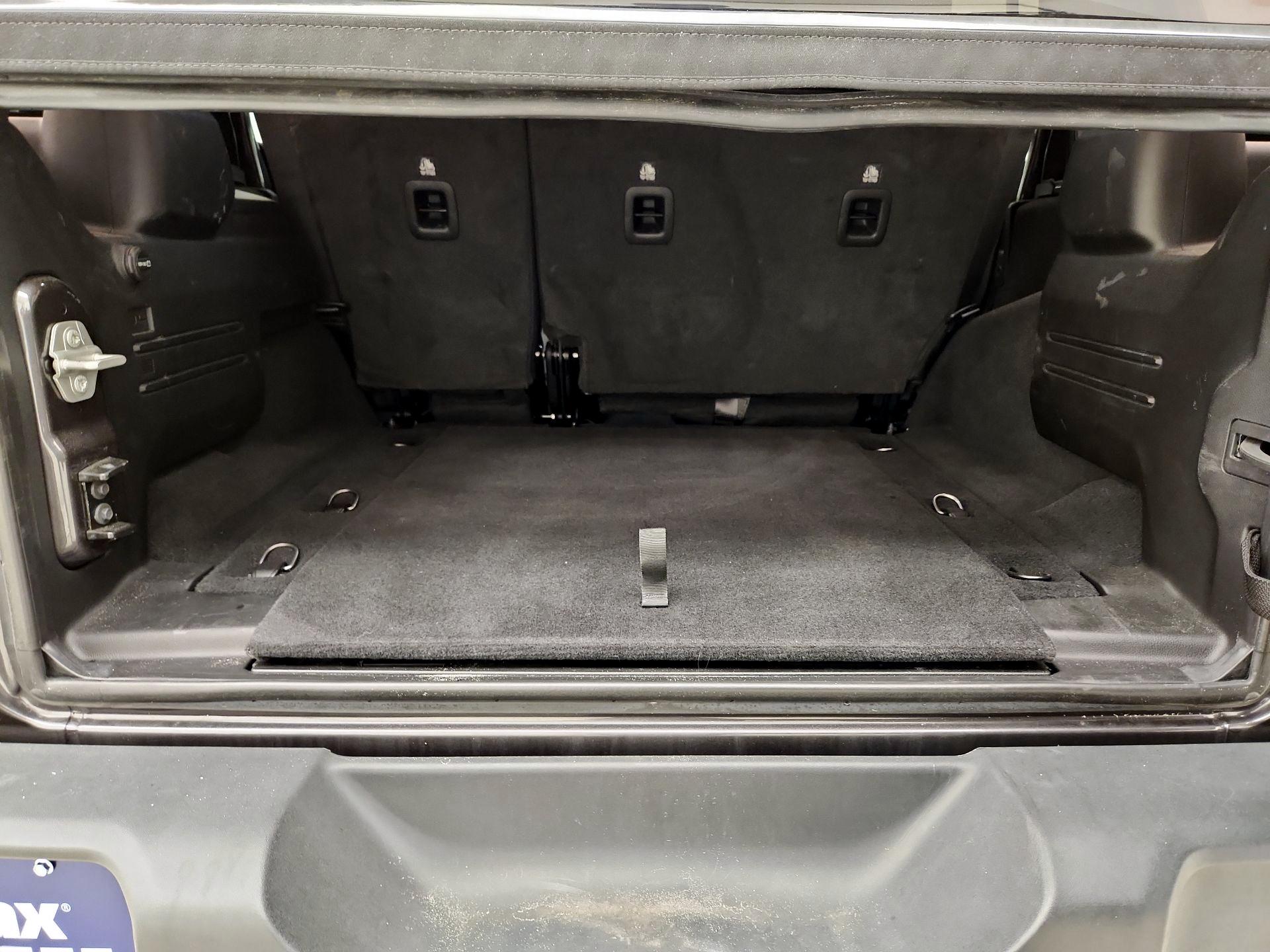 Thumbnail: 2024 Jeep Wrangler - 18