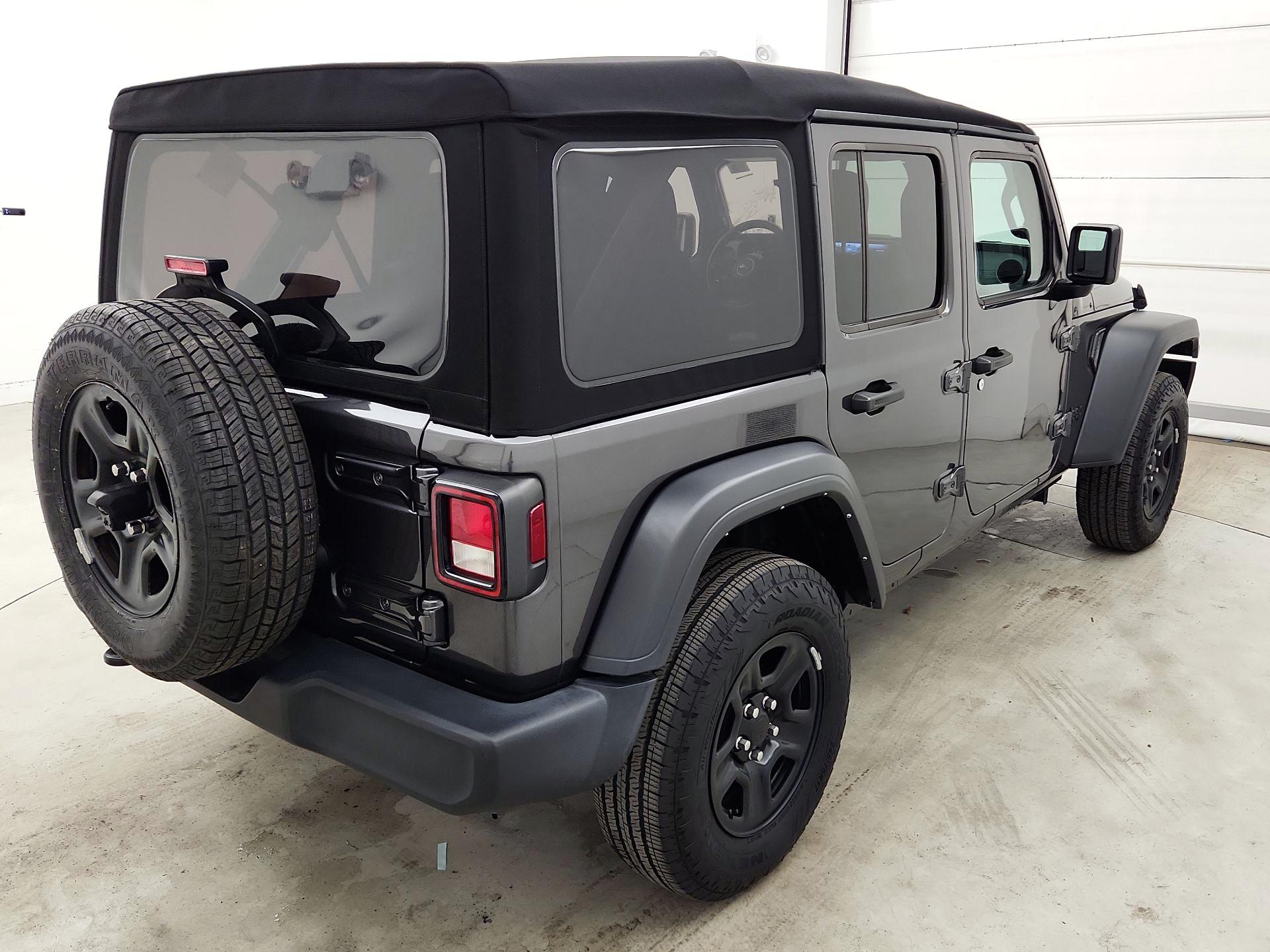 Thumbnail: 2024 Jeep Wrangler - 5