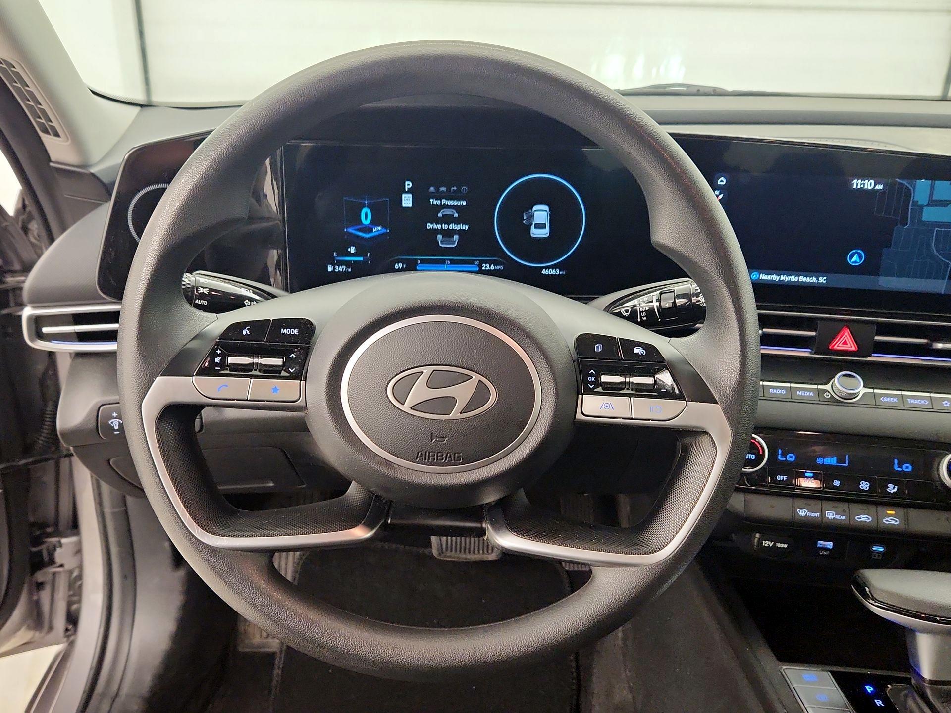 Thumbnail: 2024 Hyundai Elantra - 10