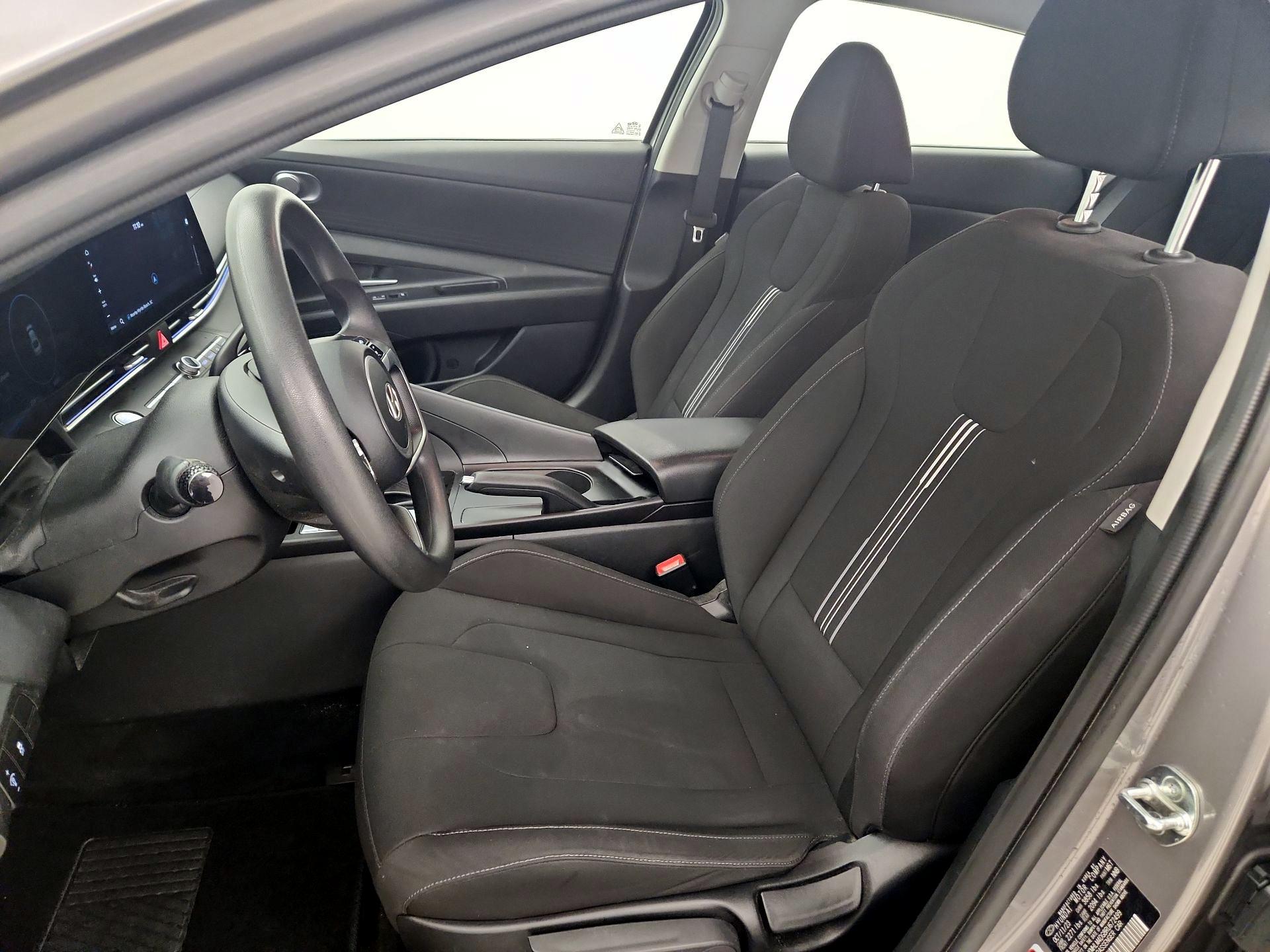 Thumbnail: 2024 Hyundai Elantra - 11