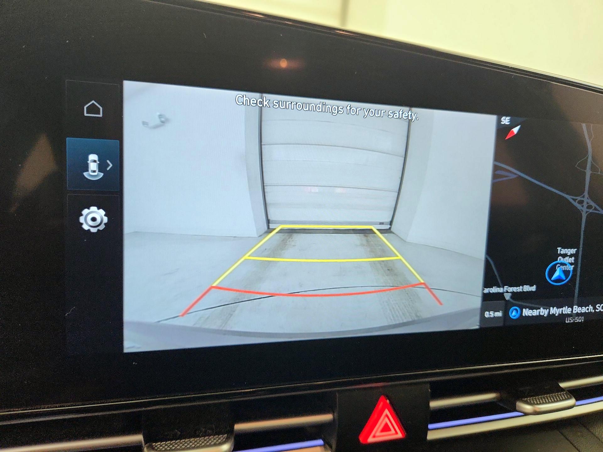 Thumbnail: 2024 Hyundai Elantra - 15