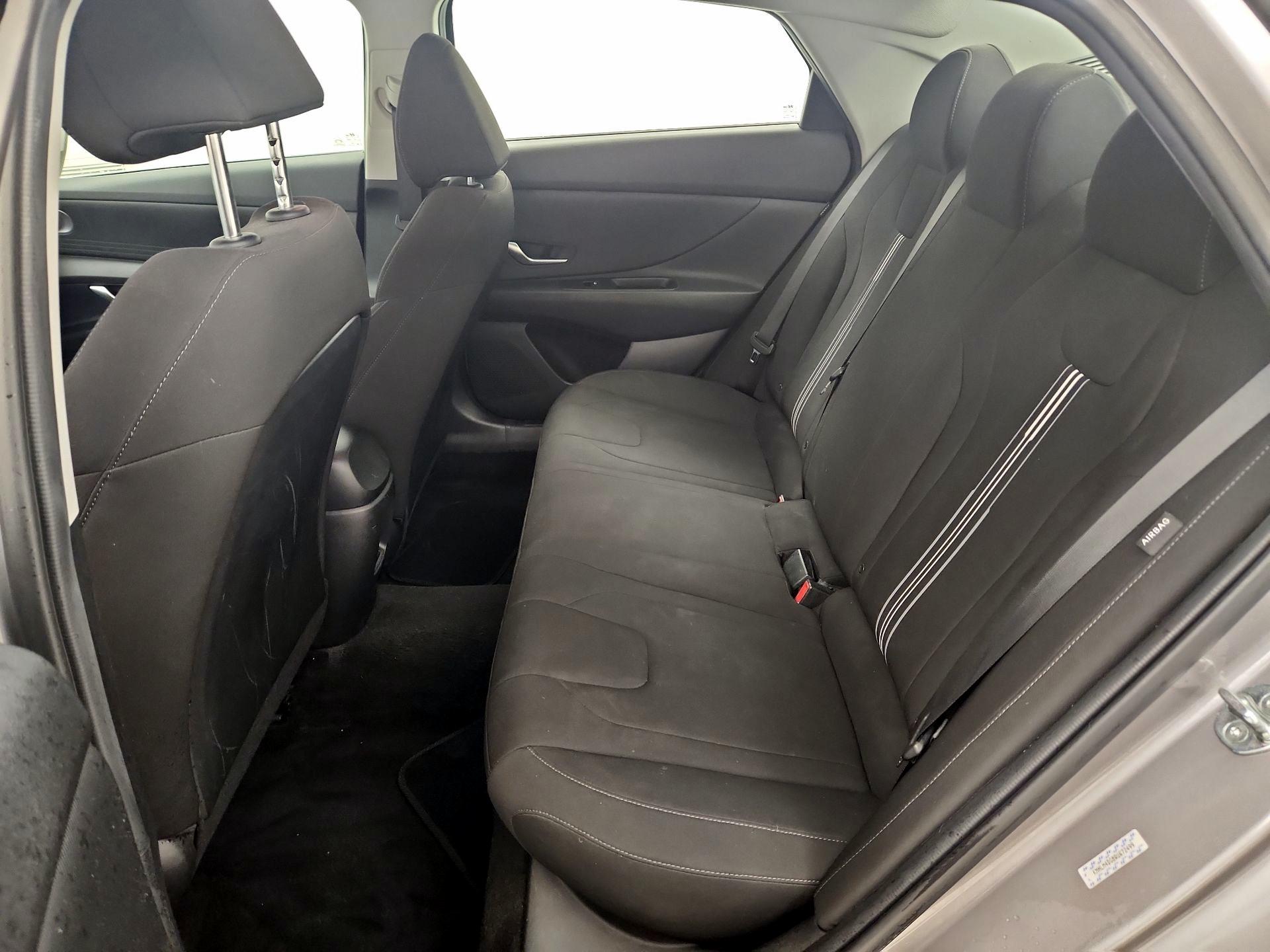 Thumbnail: 2024 Hyundai Elantra - 20