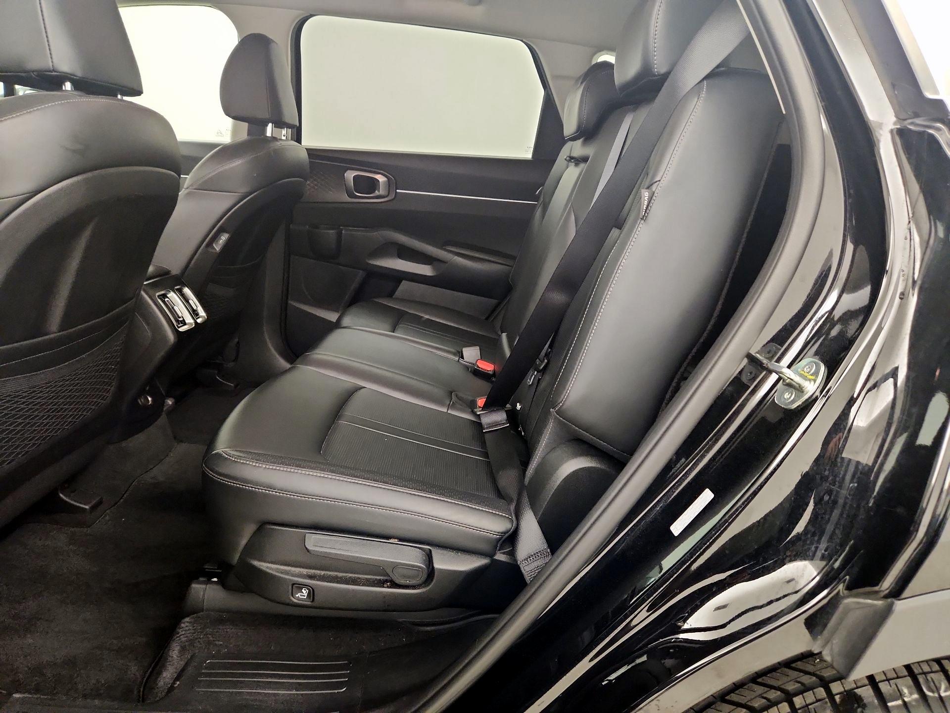 Thumbnail: 2024 Kia Sorento - 18