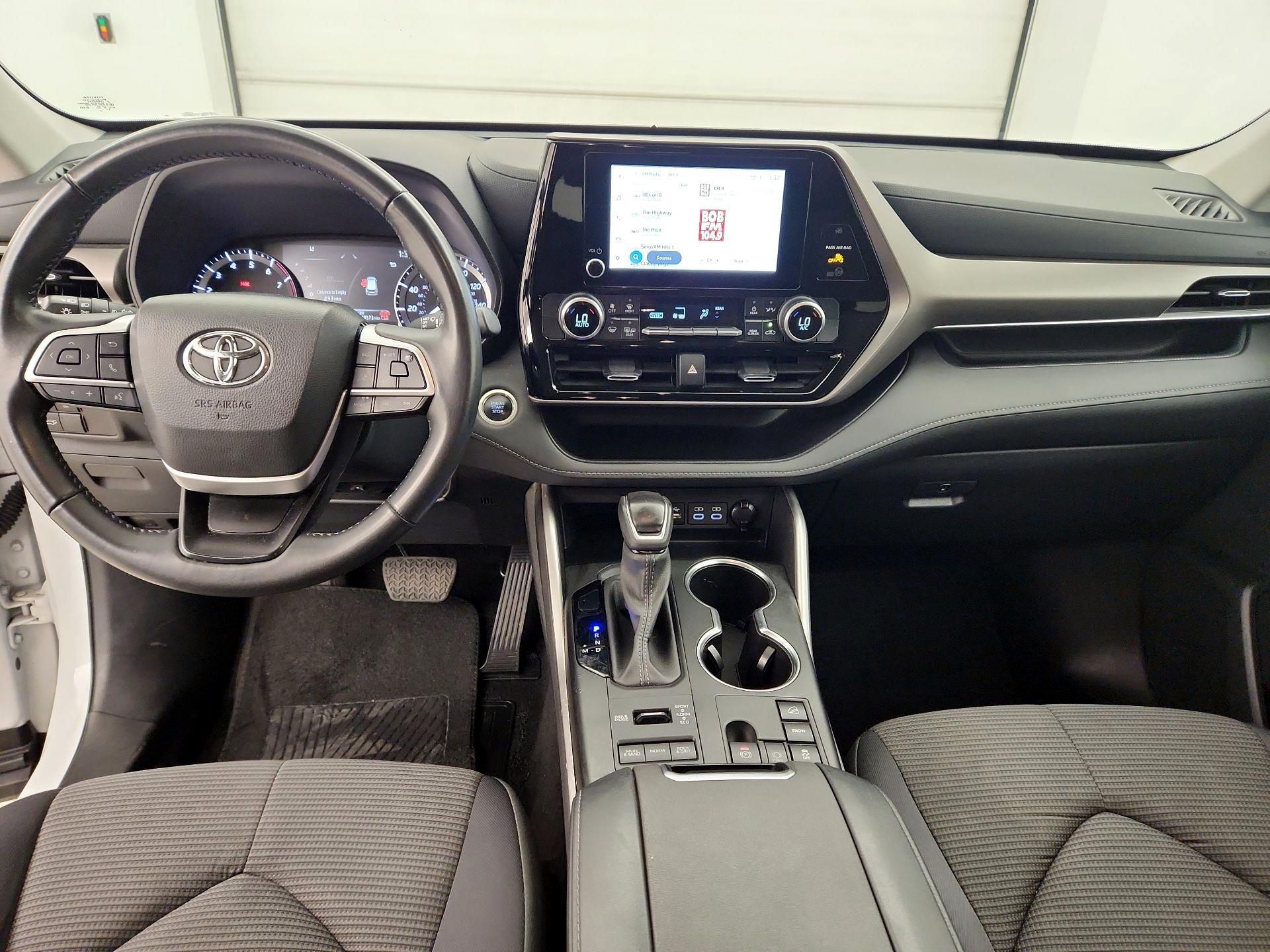 Thumbnail: 2024 Toyota Highlander - 9