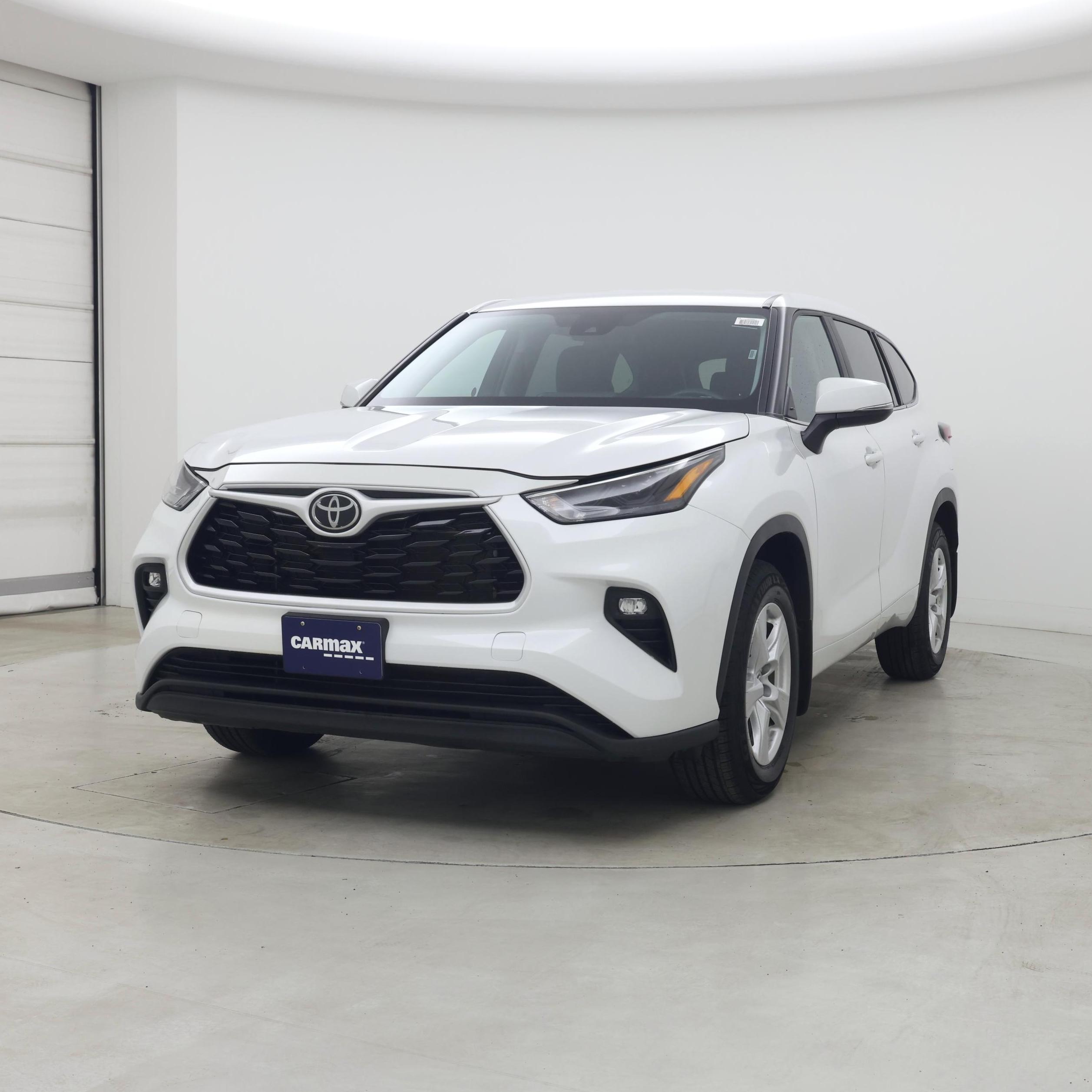 Thumbnail: 2024 Toyota Highlander - 4