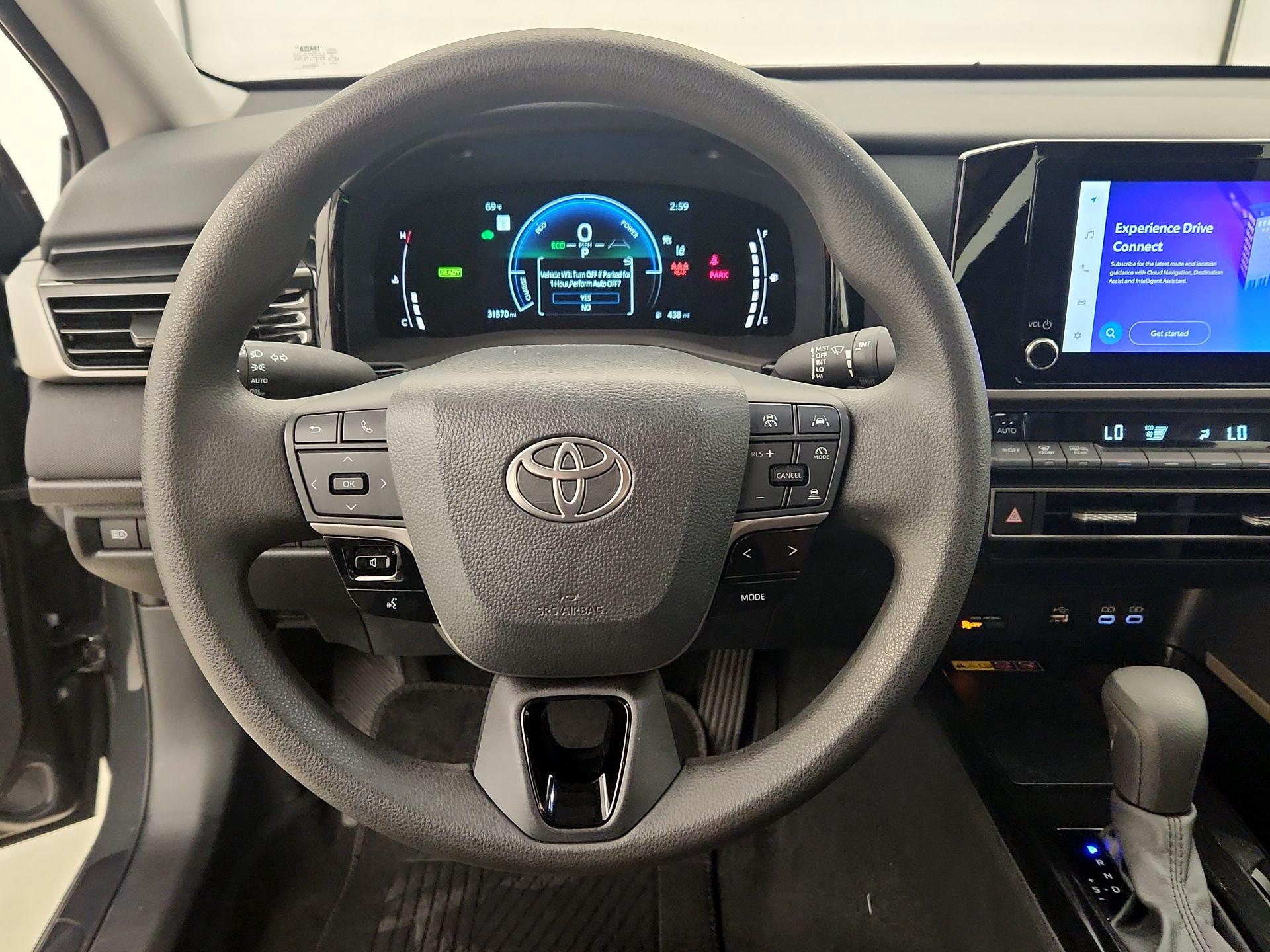 Thumbnail: 2025 Toyota Camry - 10