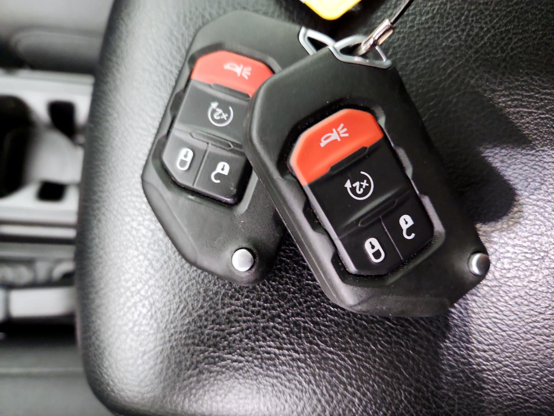 Thumbnail: 2023 Jeep Gladiator - 20