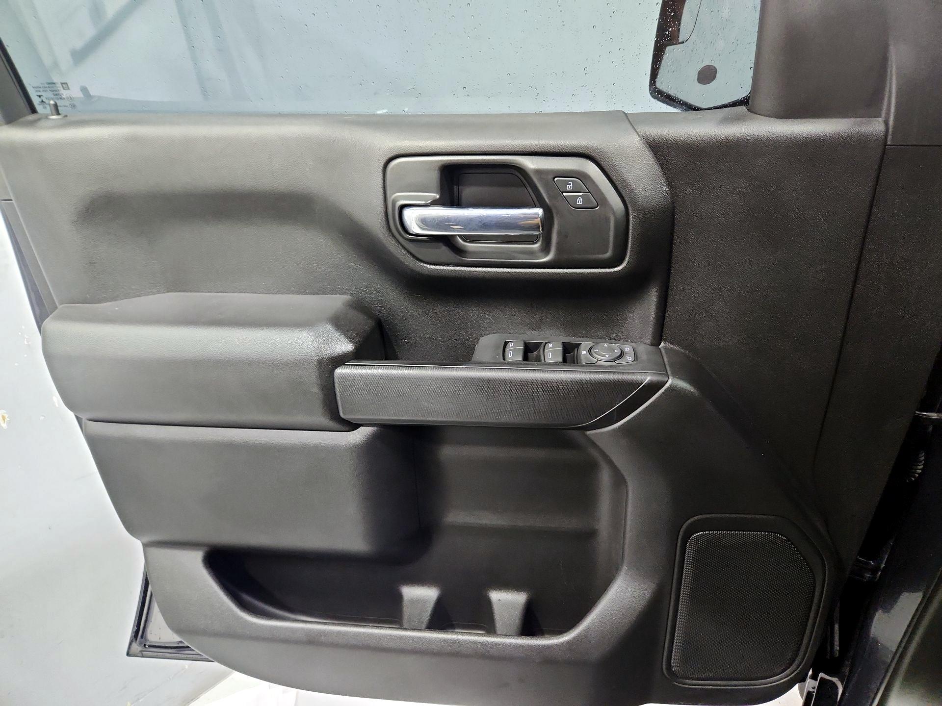 Thumbnail: 2022 Chevrolet Silverado 1500 - 12