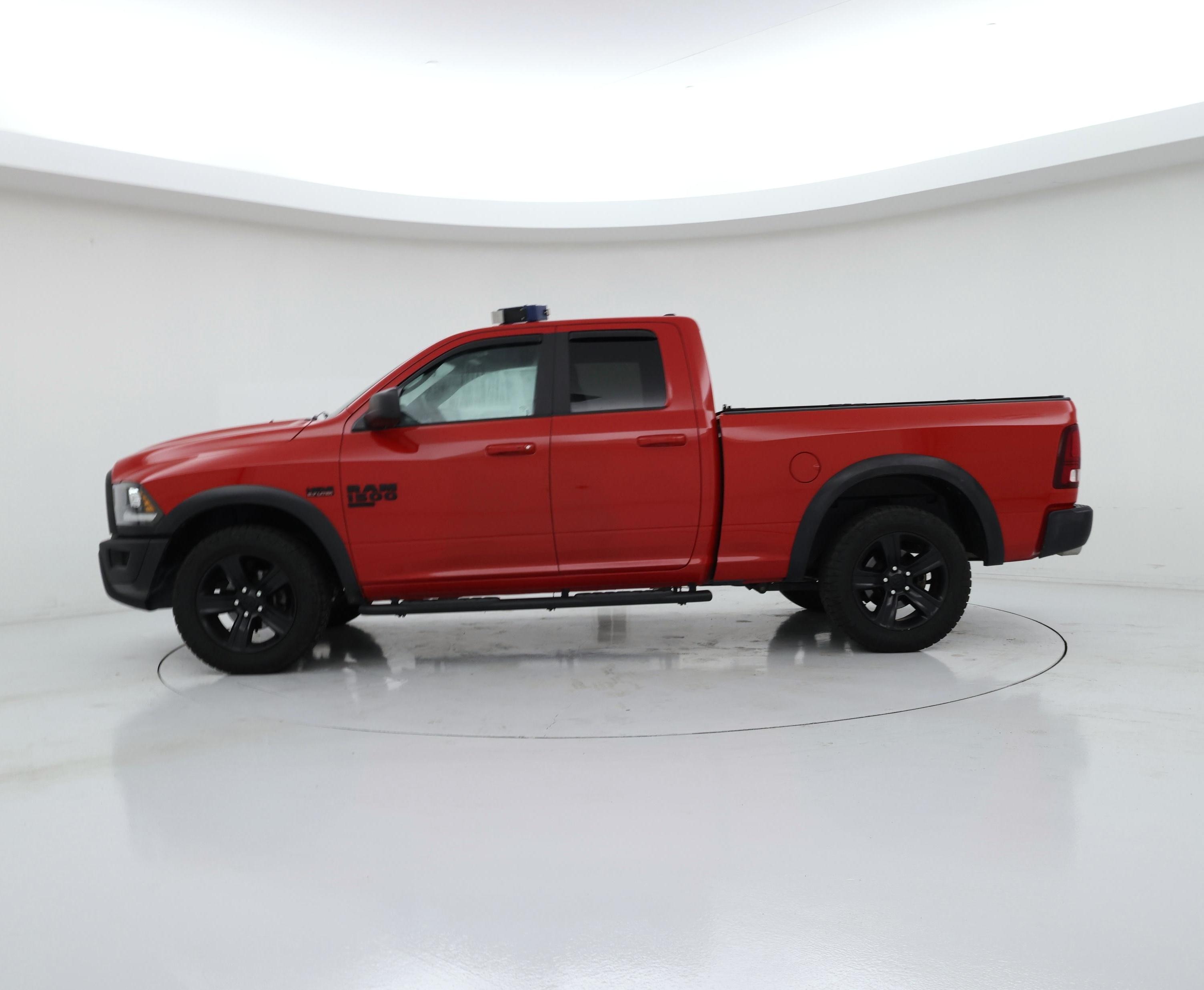 Thumbnail: 2021 RAM 1500 Classic - 3