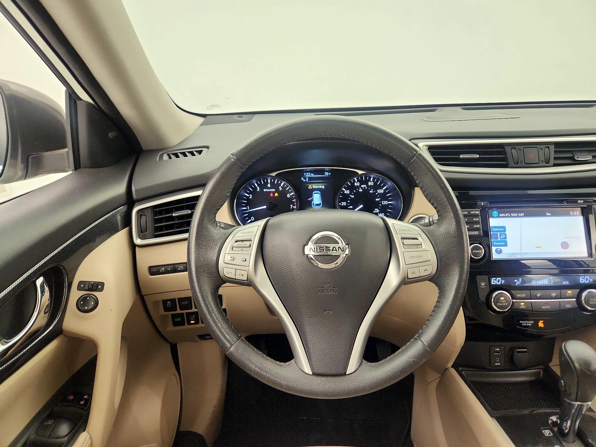 Thumbnail: 2016 Nissan Rogue - 10