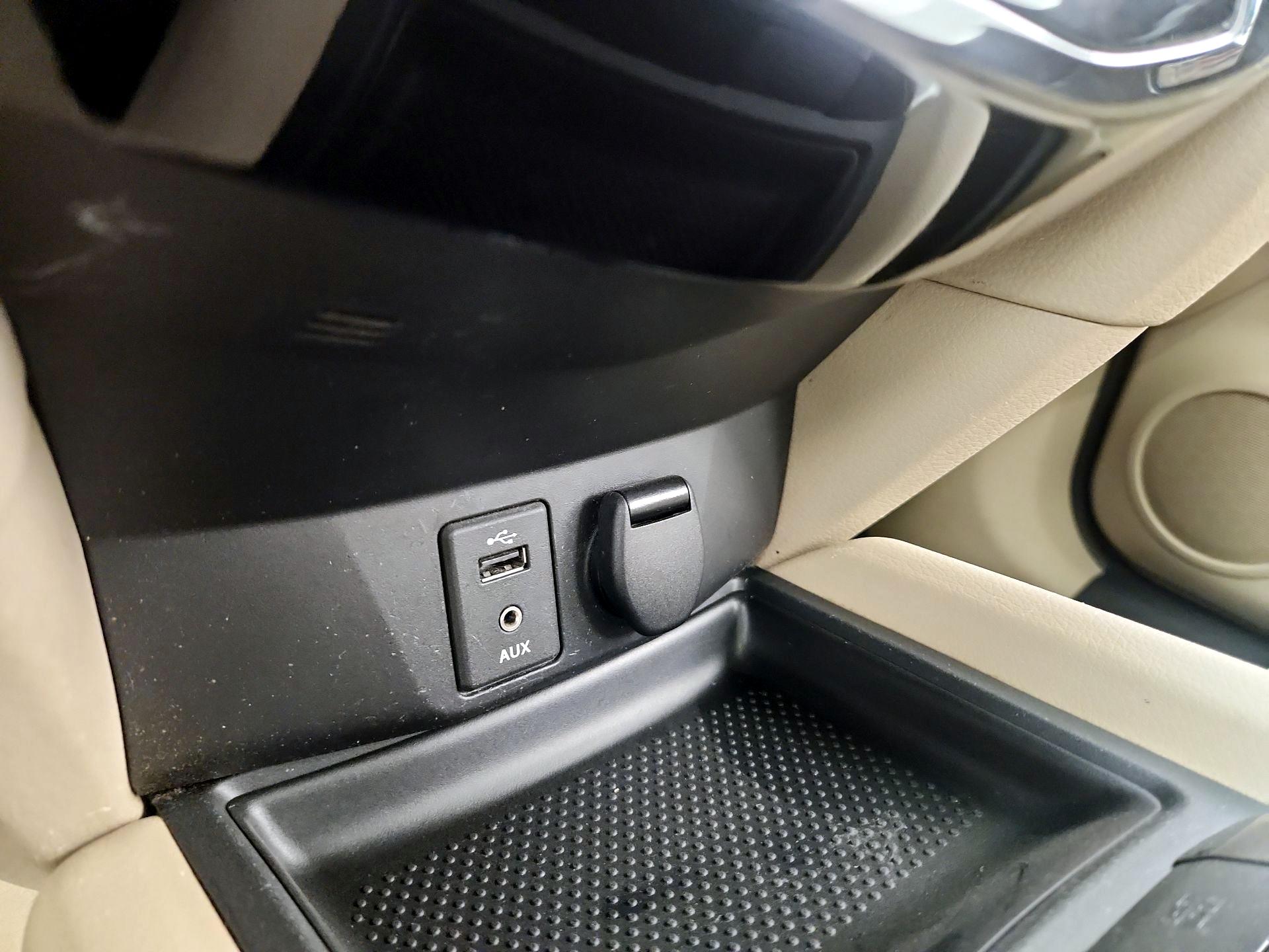 Thumbnail: 2016 Nissan Rogue - 19