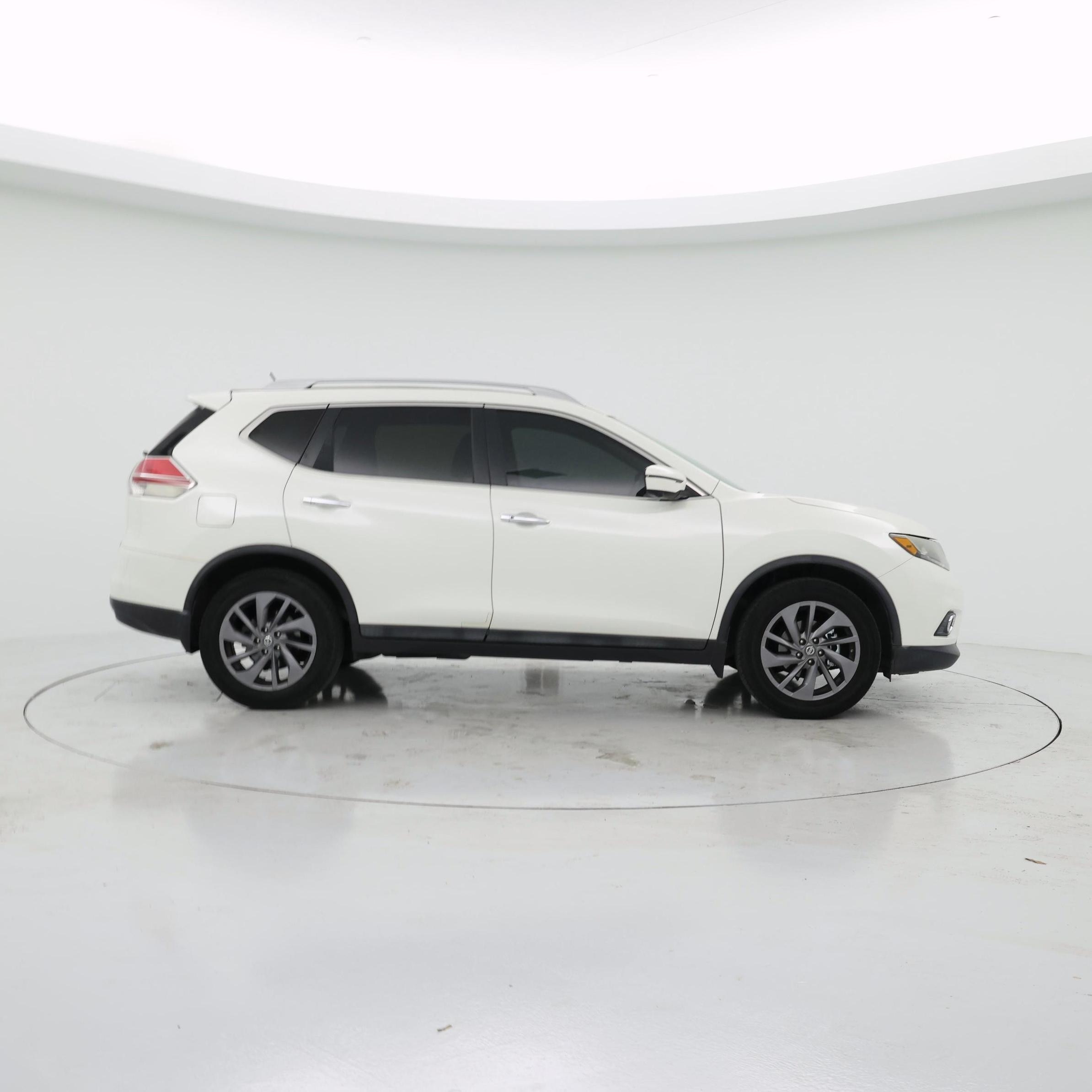 Thumbnail: 2016 Nissan Rogue - 7