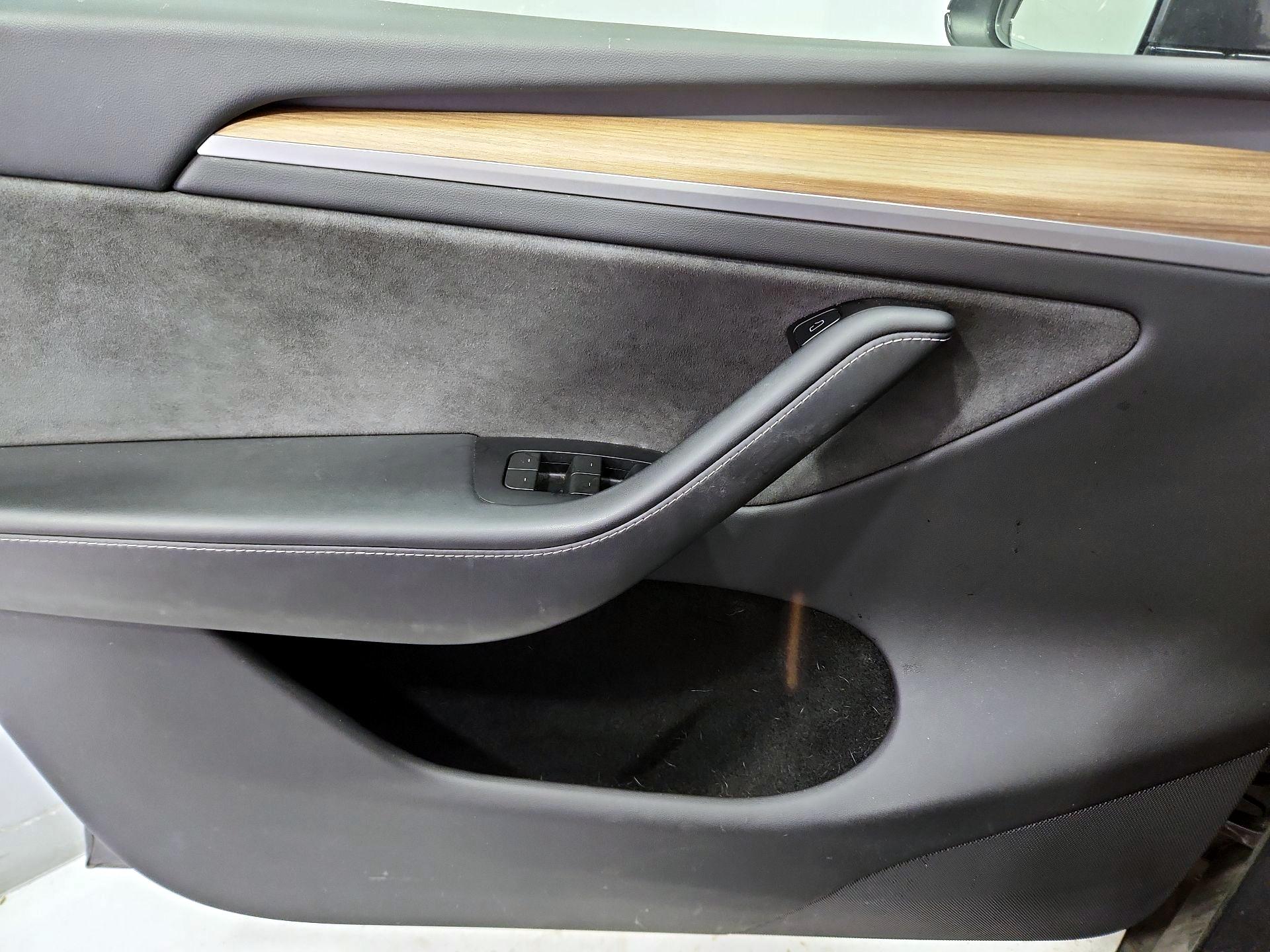 Thumbnail: 2024 Tesla Model Y - 12