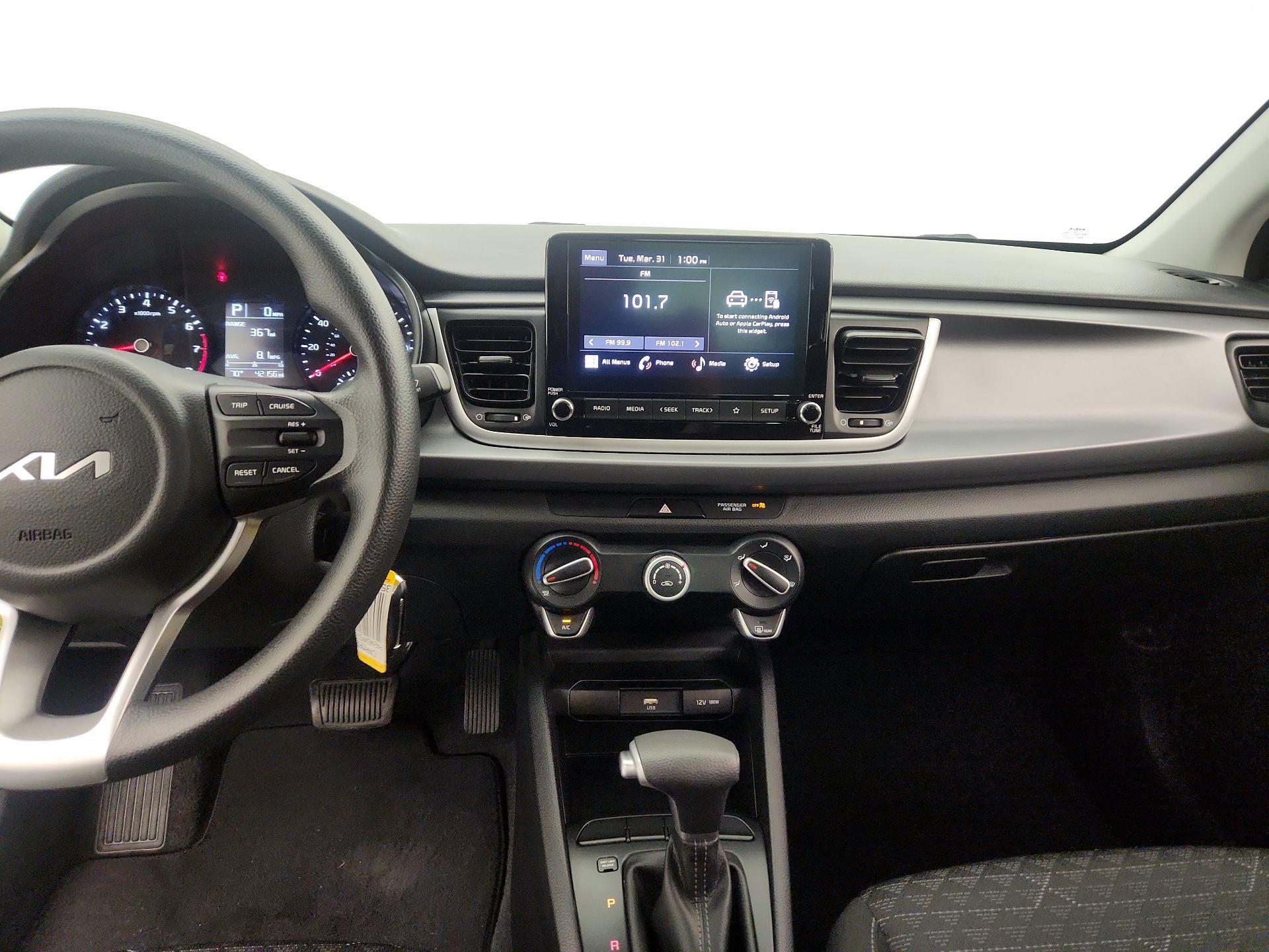 Thumbnail: 2023 Kia Rio - 9