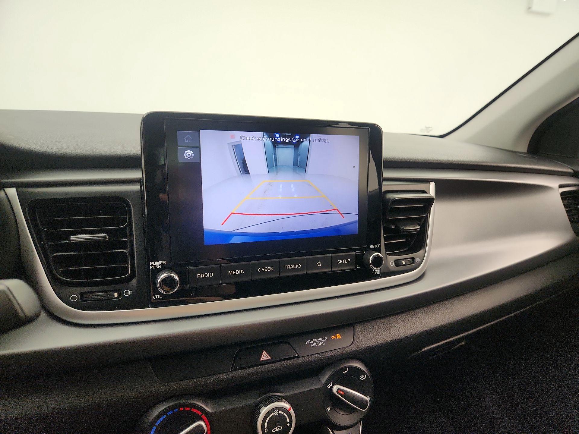 Thumbnail: 2023 Kia Rio - 14