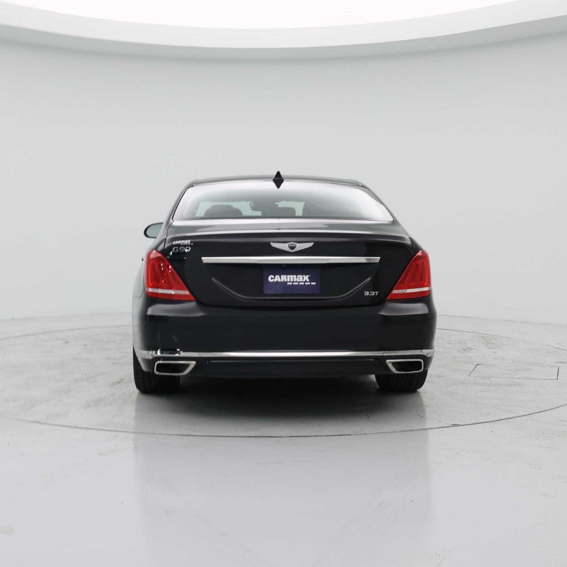 Thumbnail: 2017 Genesis G90 - 6