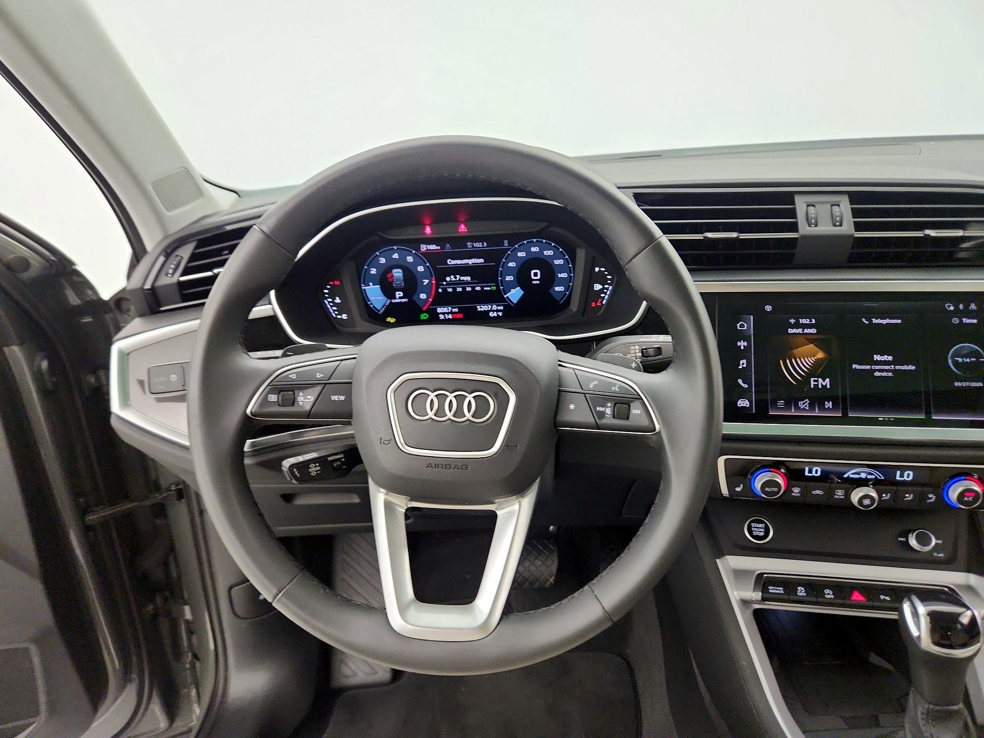 Thumbnail: 2025 Audi Q3 - 10