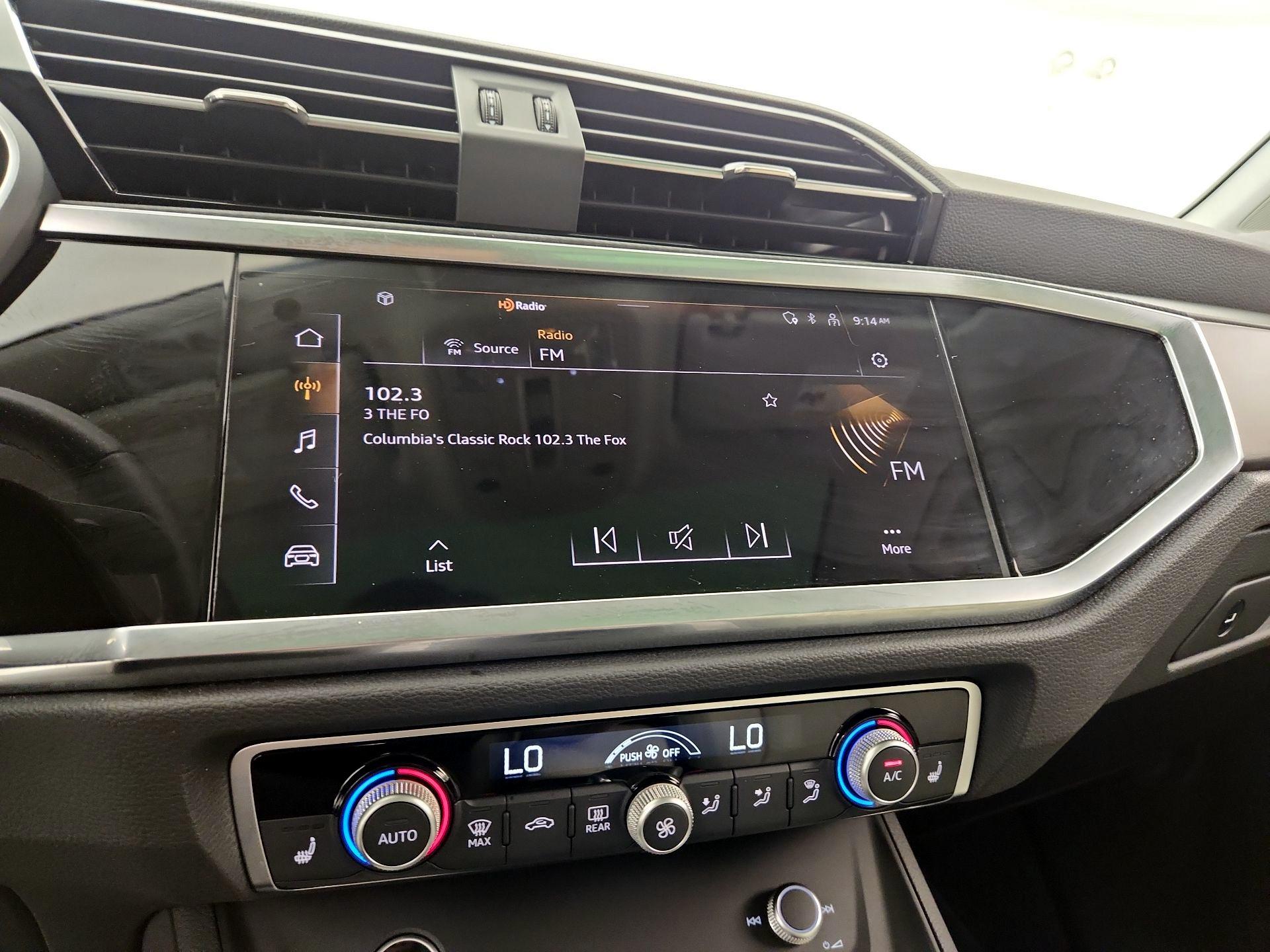 Thumbnail: 2025 Audi Q3 - 15