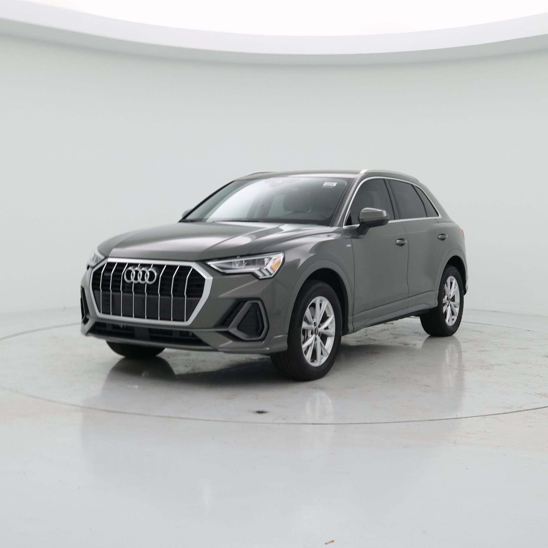 Thumbnail: 2025 Audi Q3 - 4