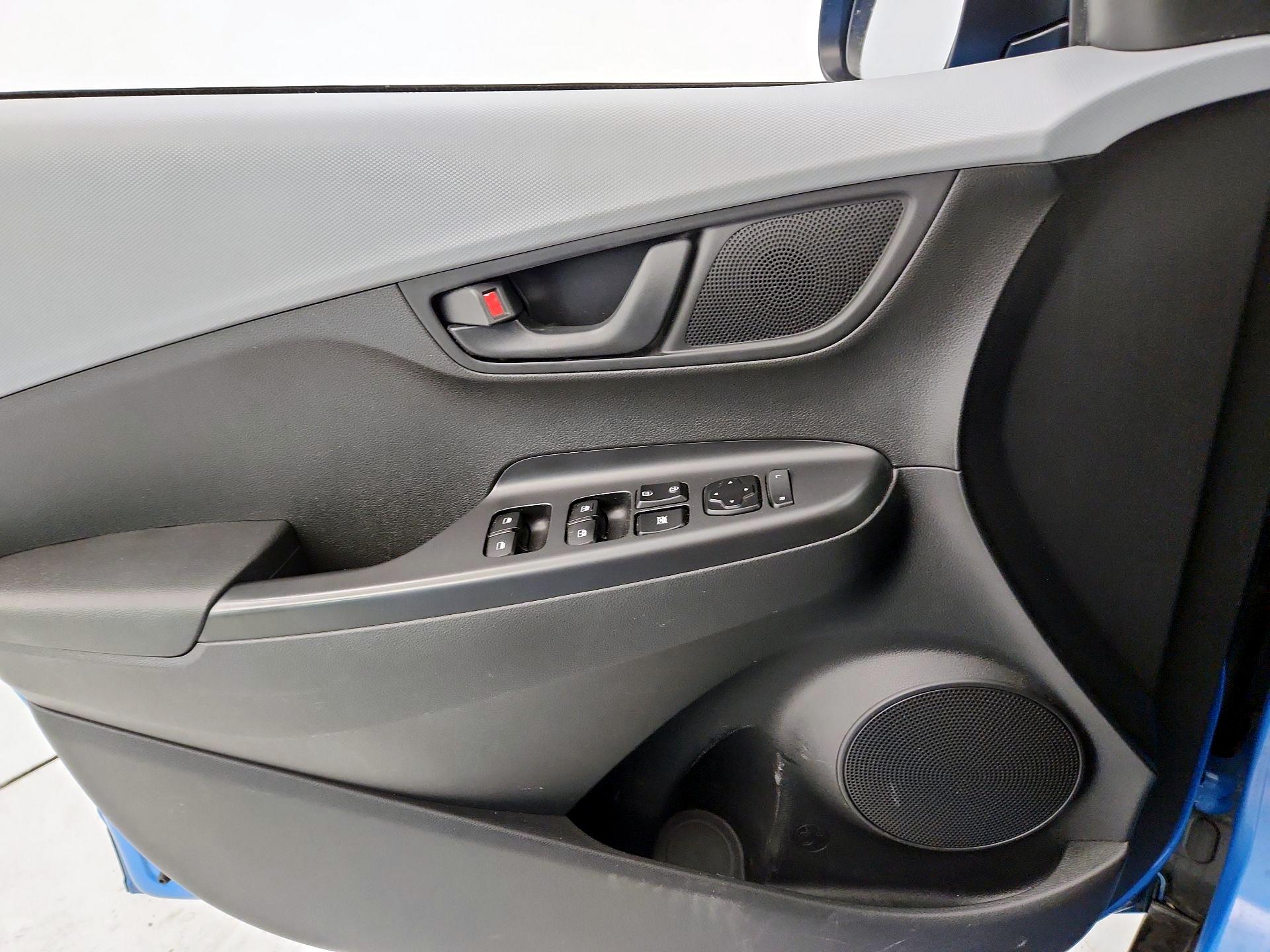 Thumbnail: 2019 Hyundai Kona - 12