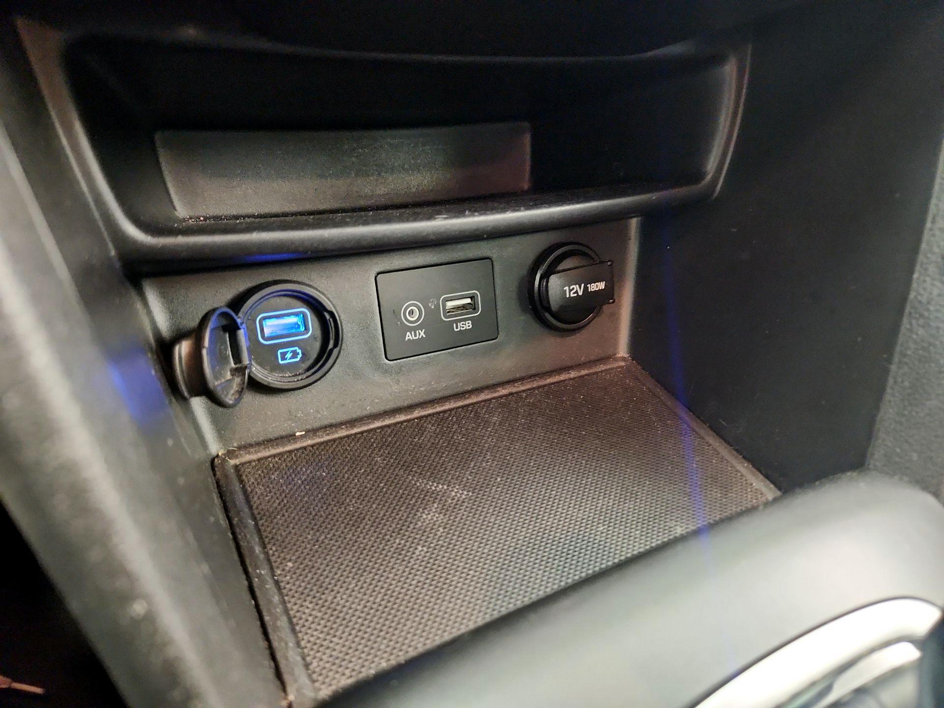 Thumbnail: 2019 Hyundai Kona - 18