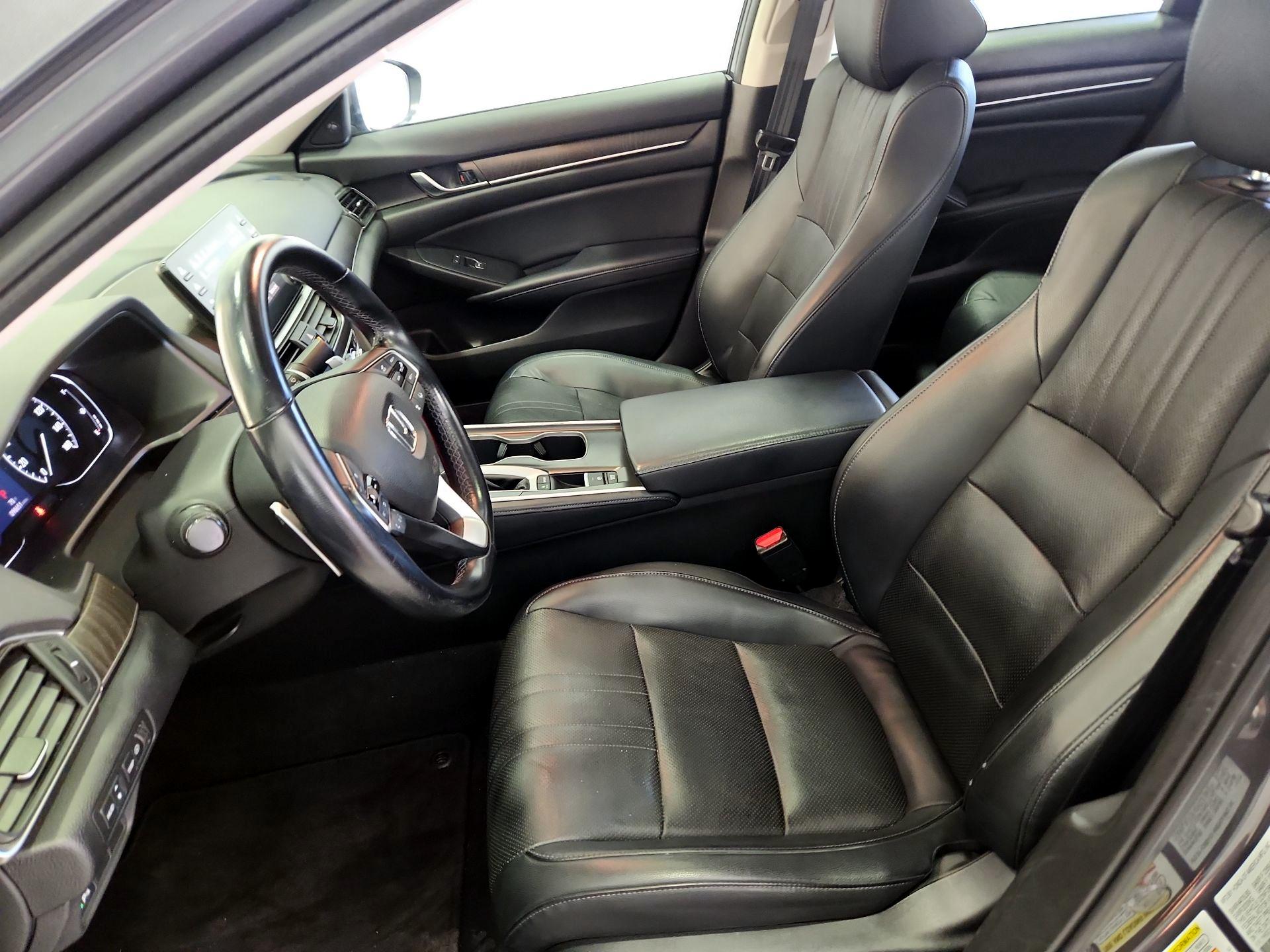 Thumbnail: 2018 Honda Accord - 11