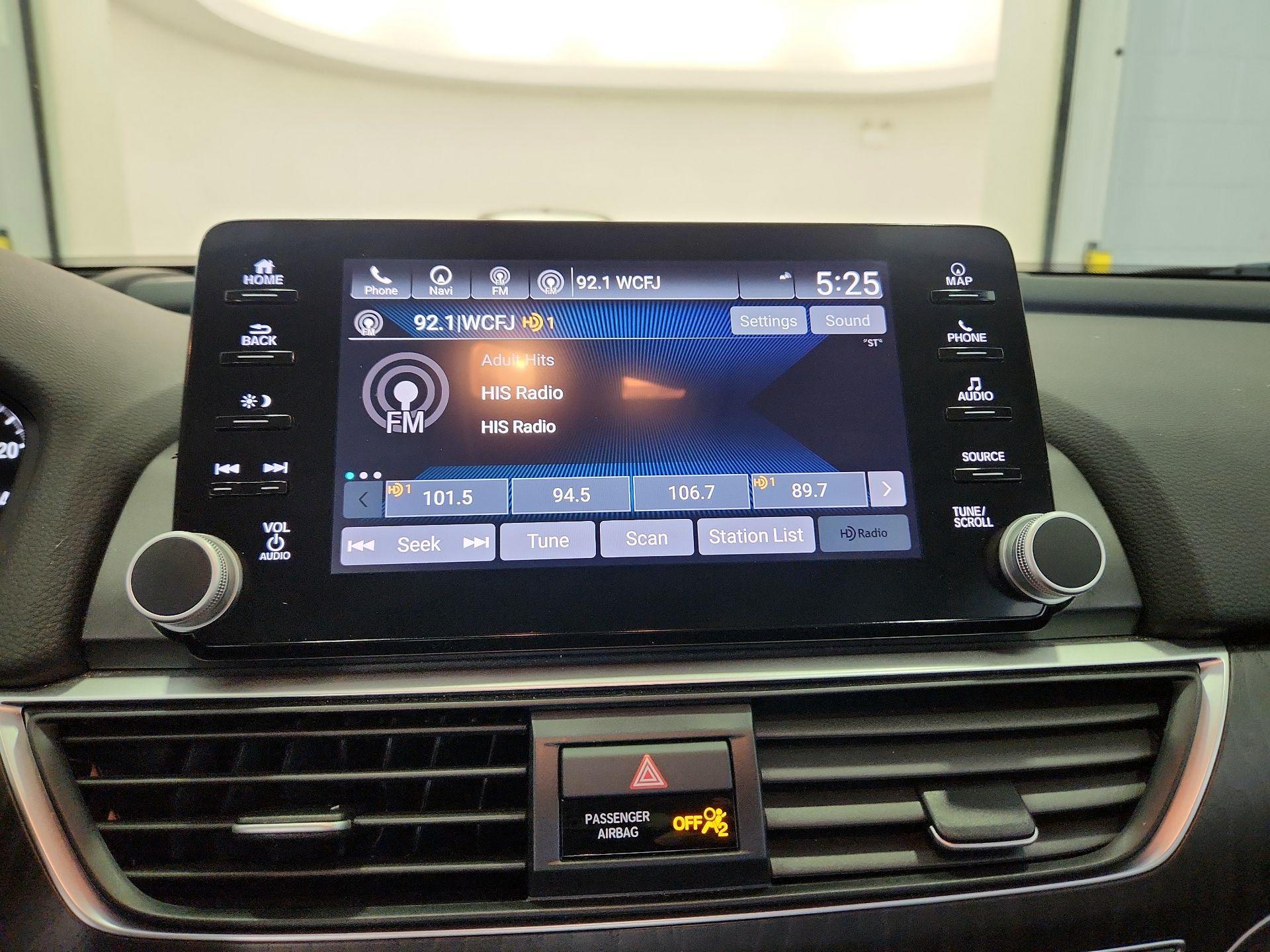 Thumbnail: 2018 Honda Accord - 15