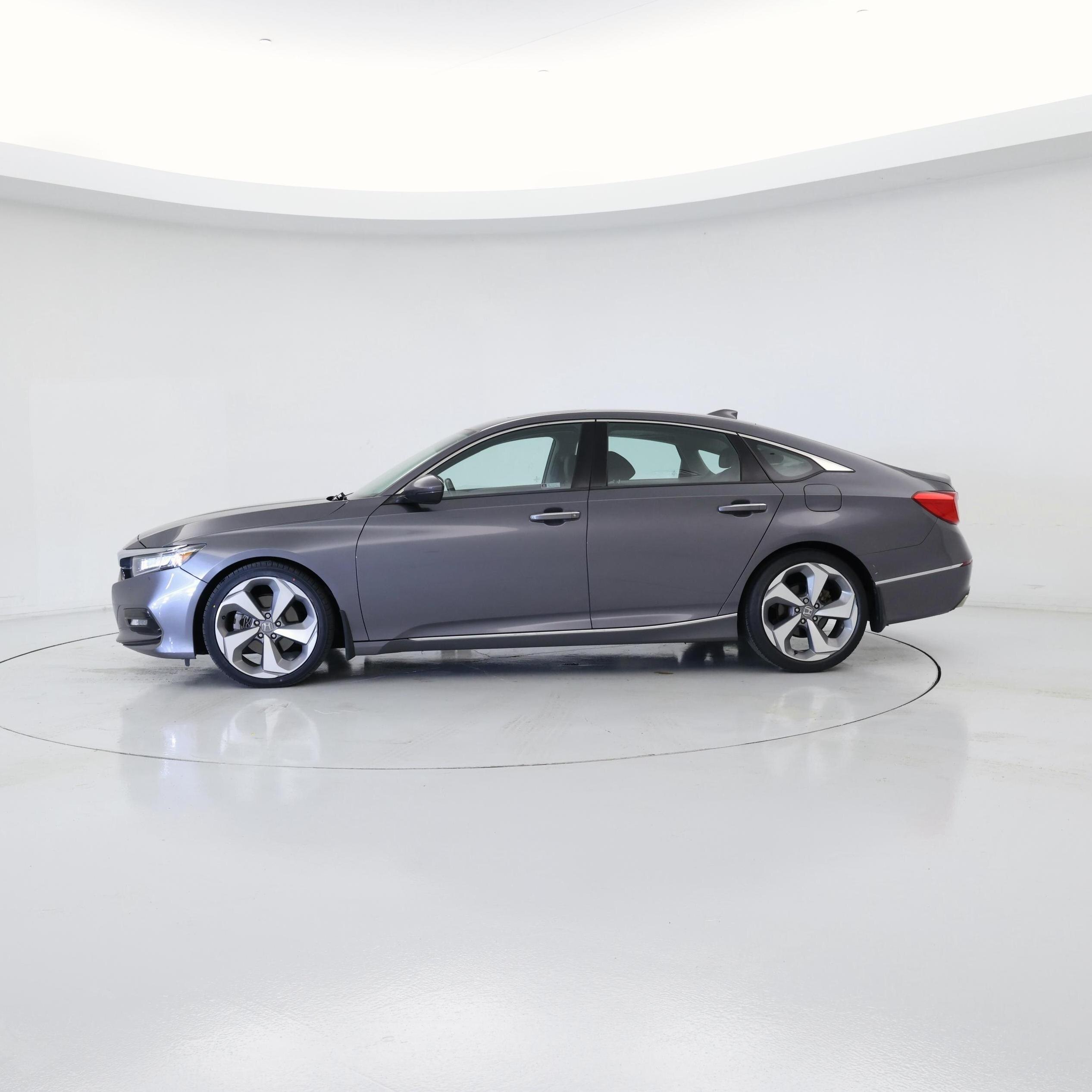 Thumbnail: 2018 Honda Accord - 3